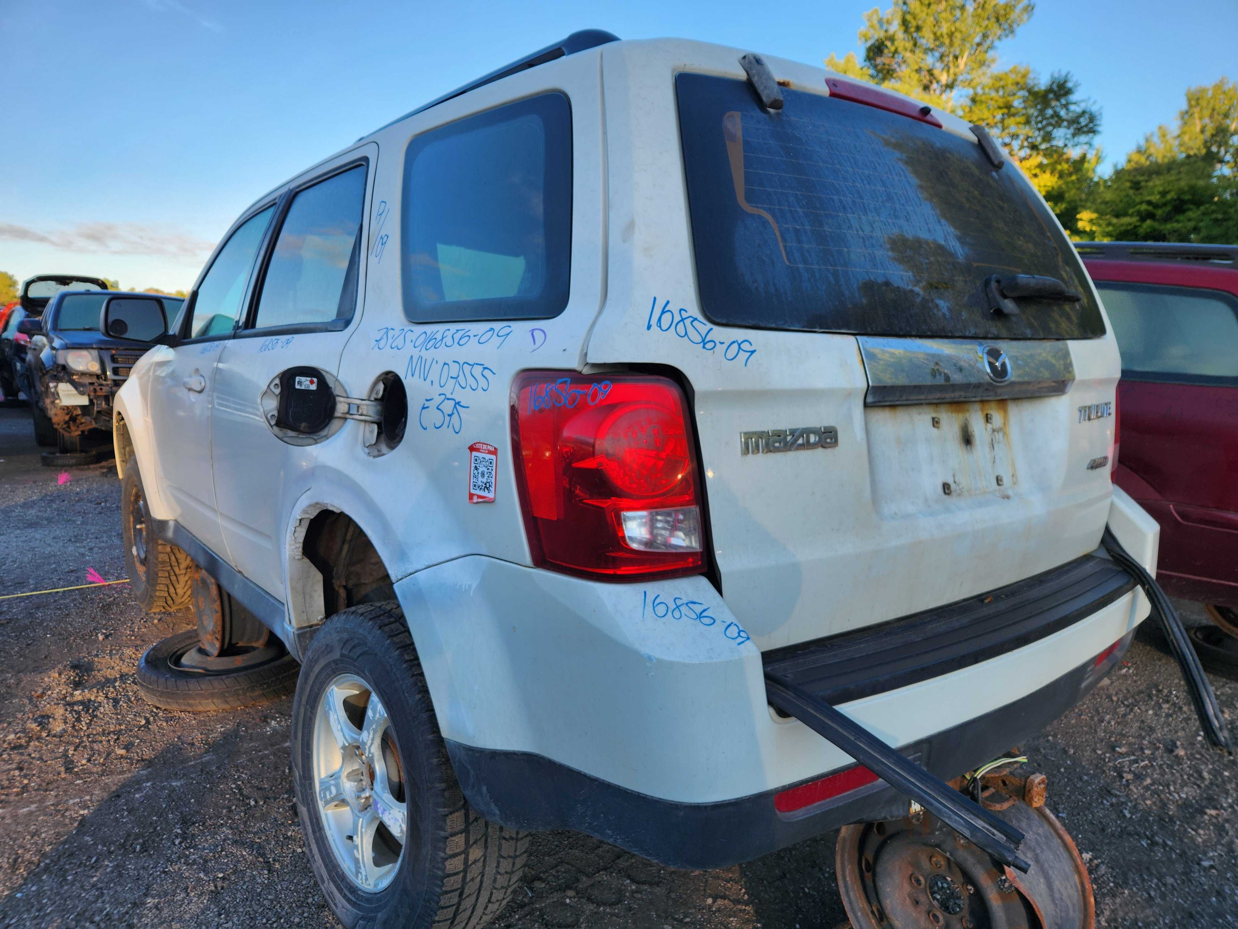 MAZDA TRIBUTE 2009