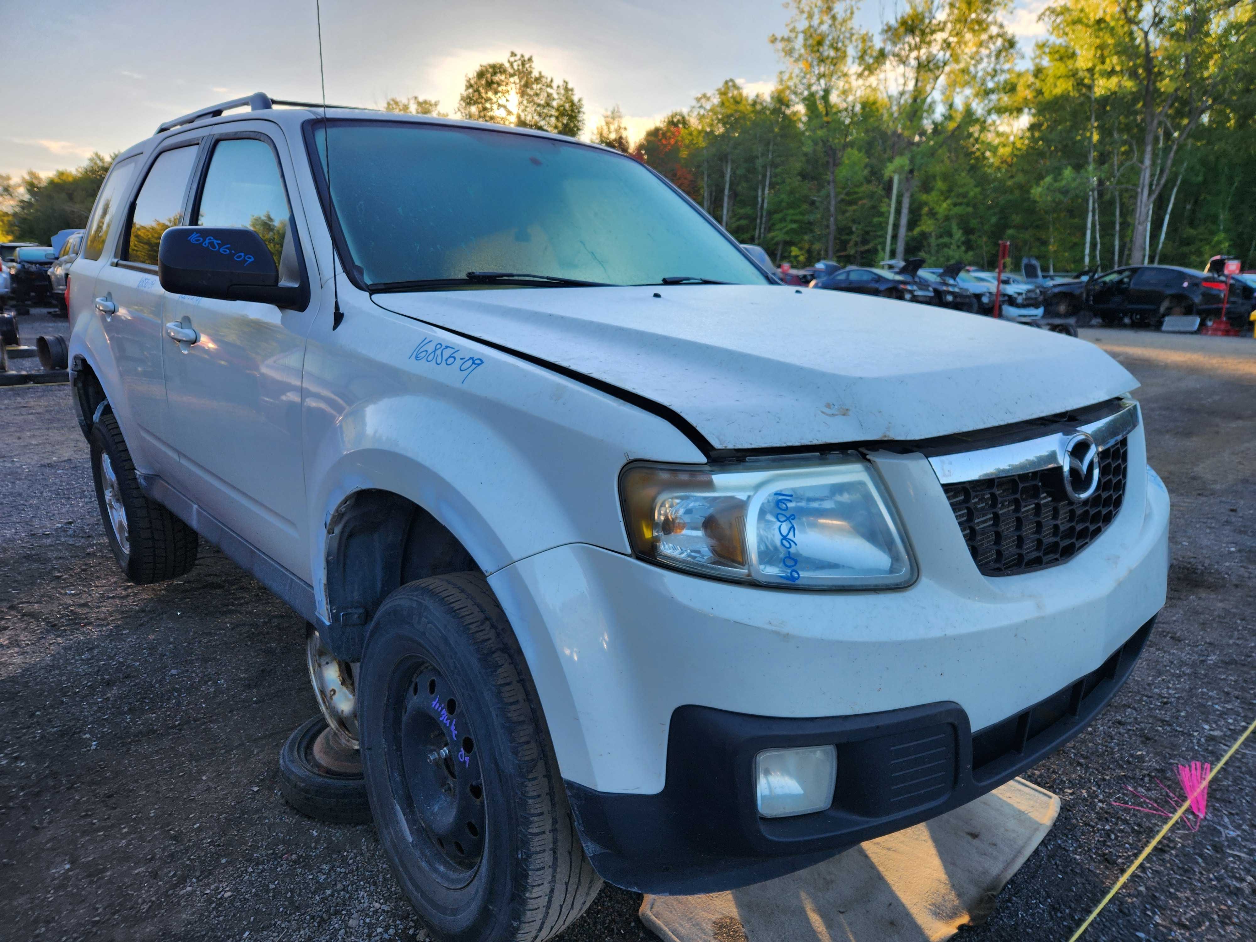 MAZDA TRIBUTE 2009