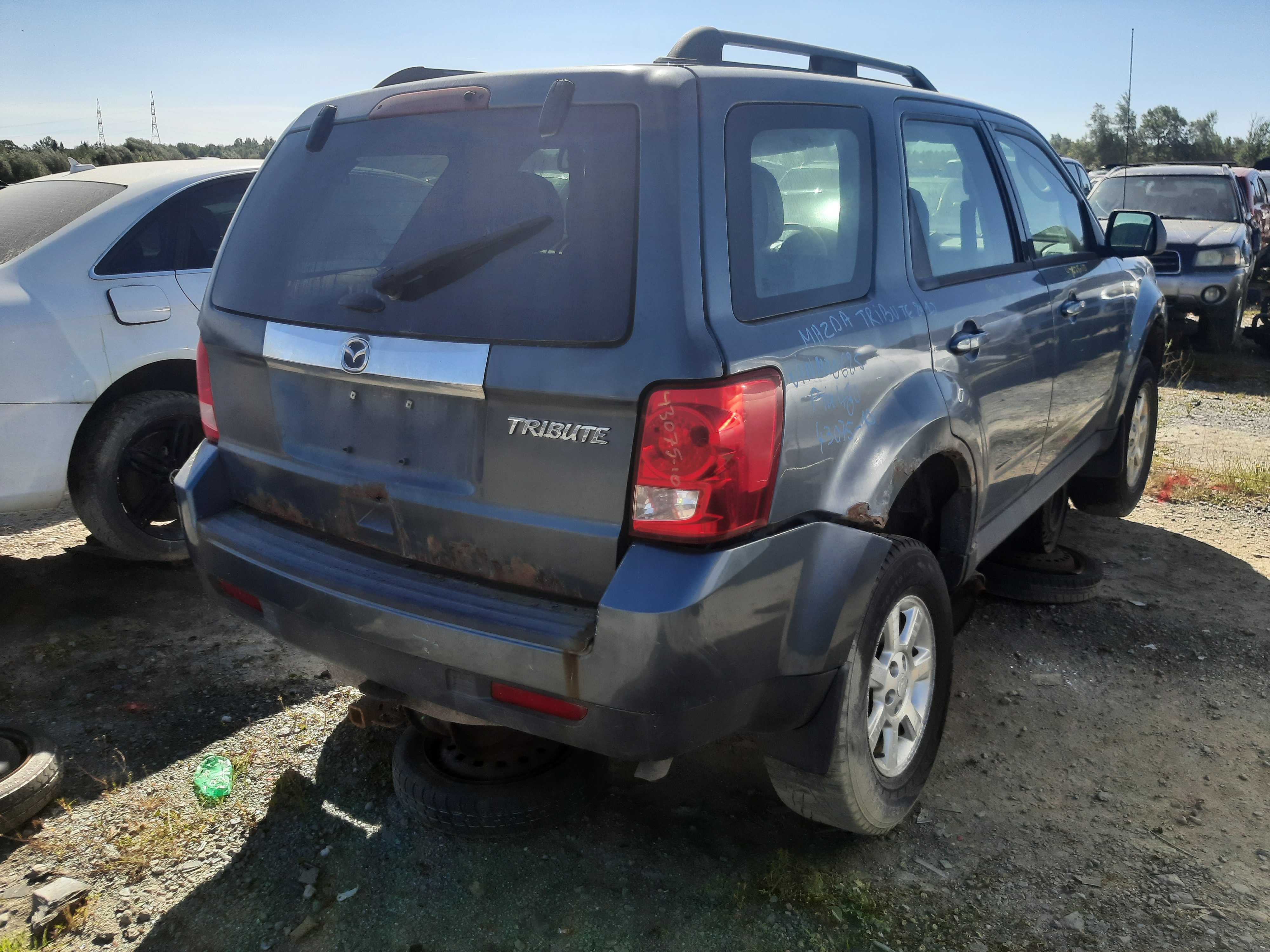 MAZDA TRIBUTE 2010