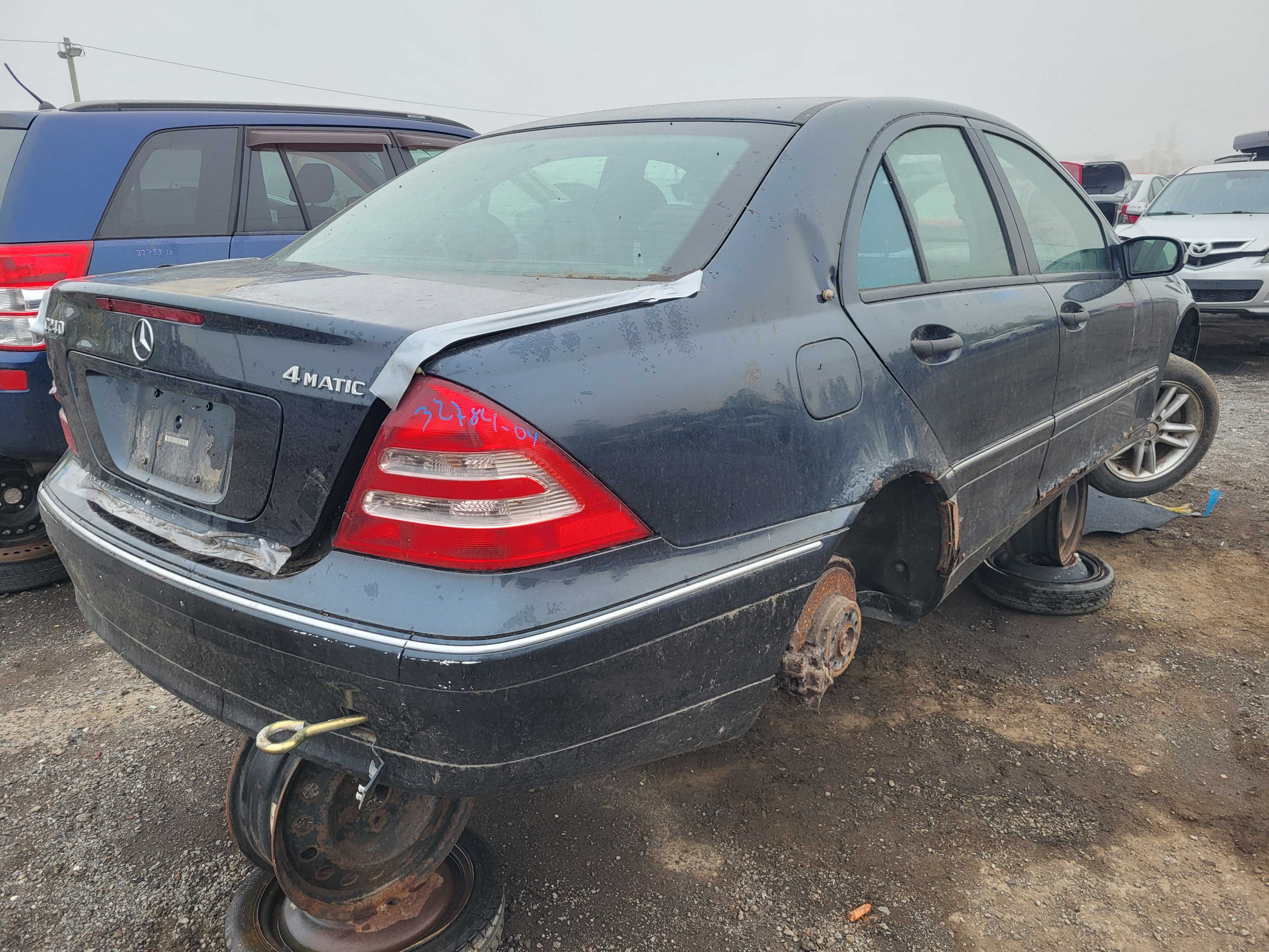 MERCEDES-BENZ C-CLASS 2004