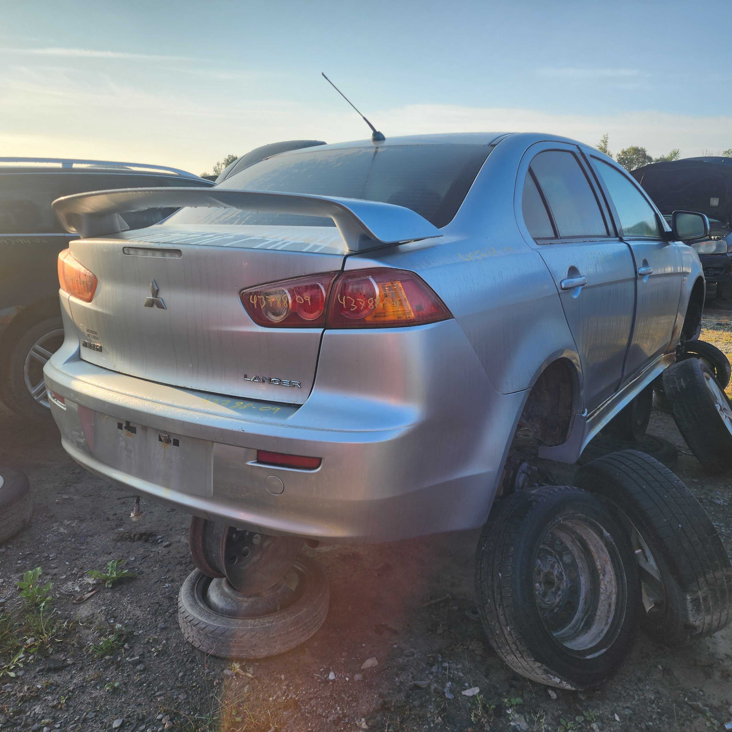 MITSUBISHI LANCER 2009