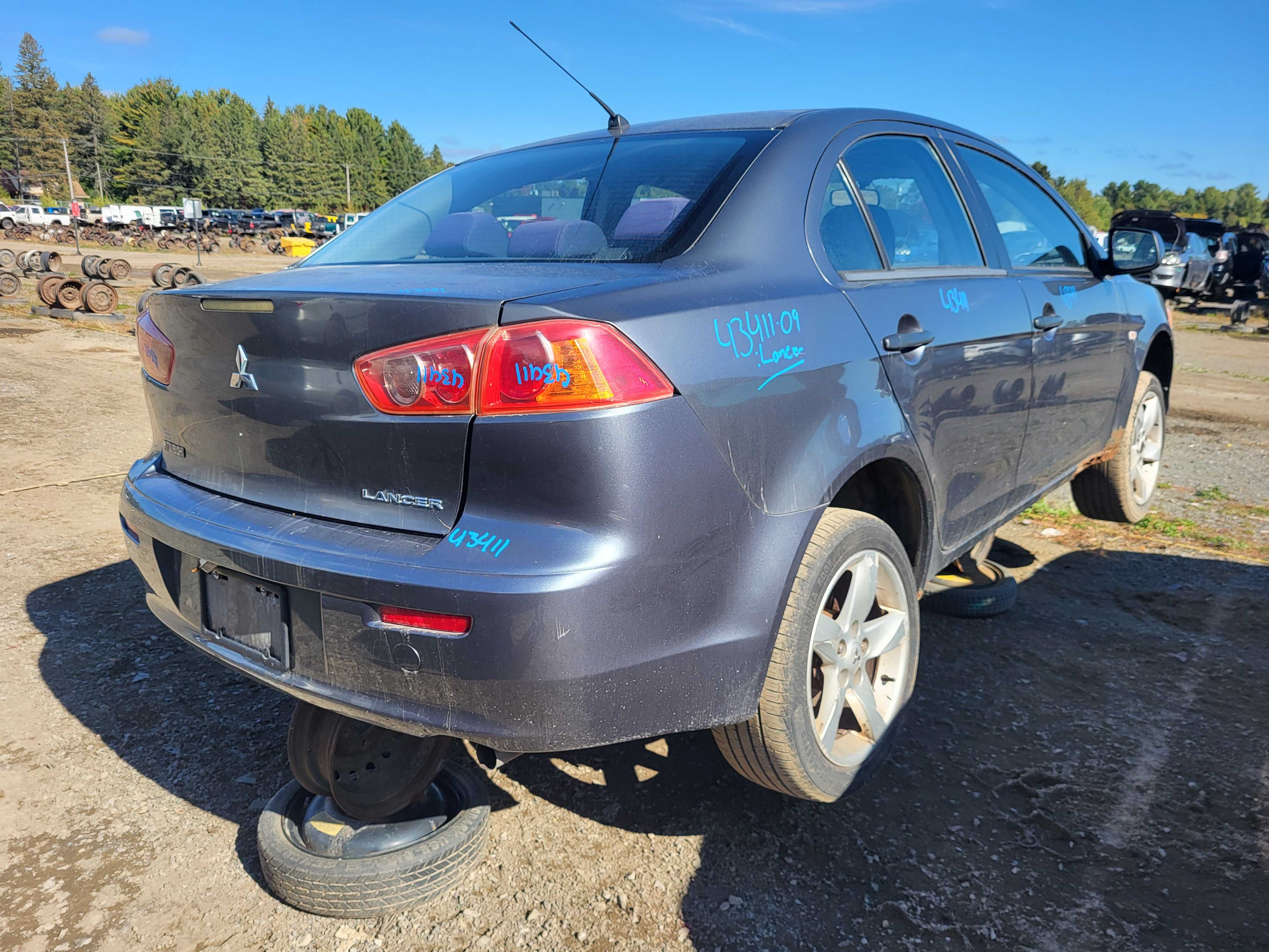 MITSUBISHI LANCER 2009
