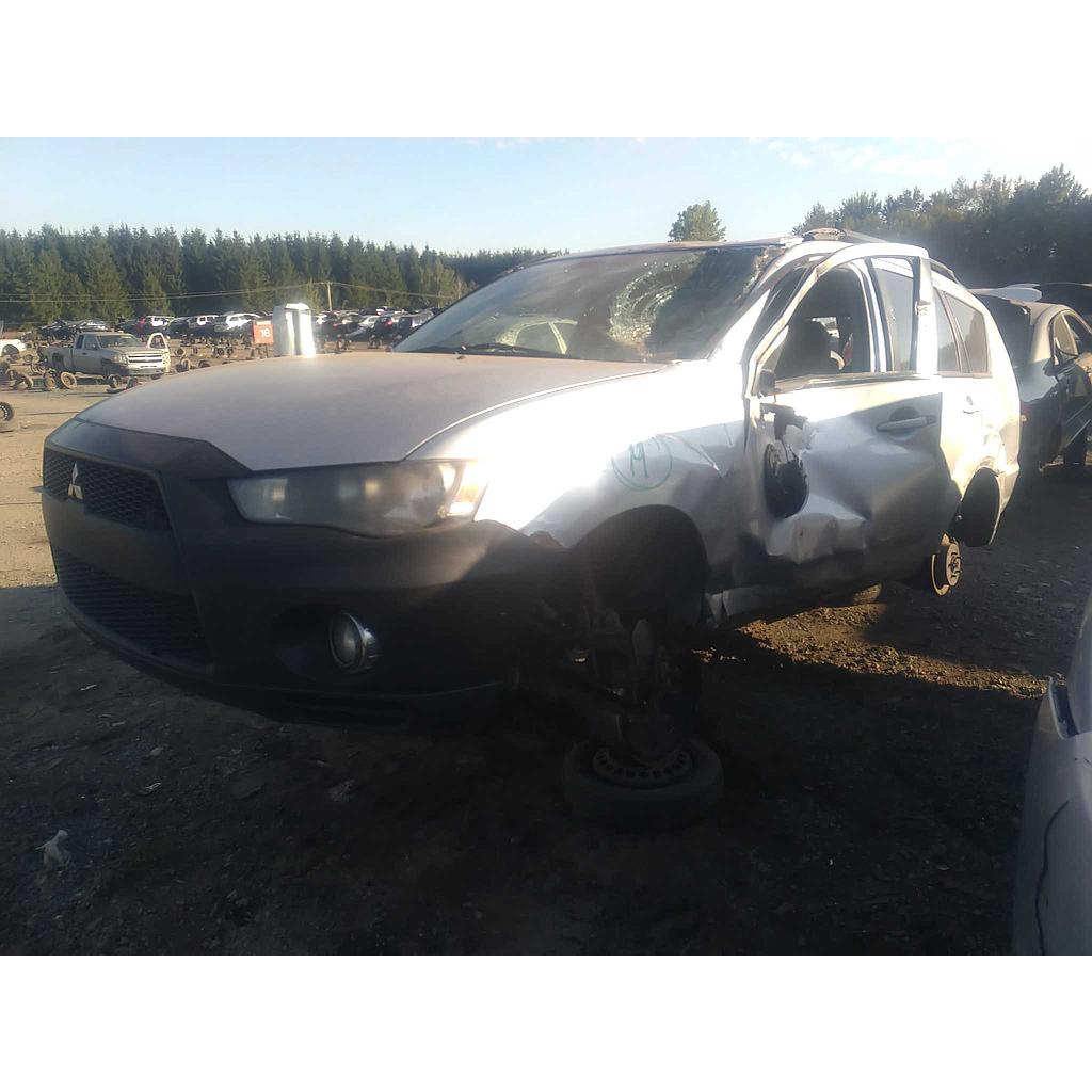 MITSUBISHI OUTLANDER 2010