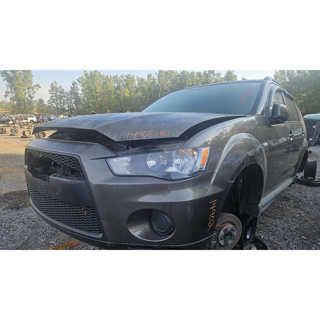 MITSUBISHI OUTLANDER 2010