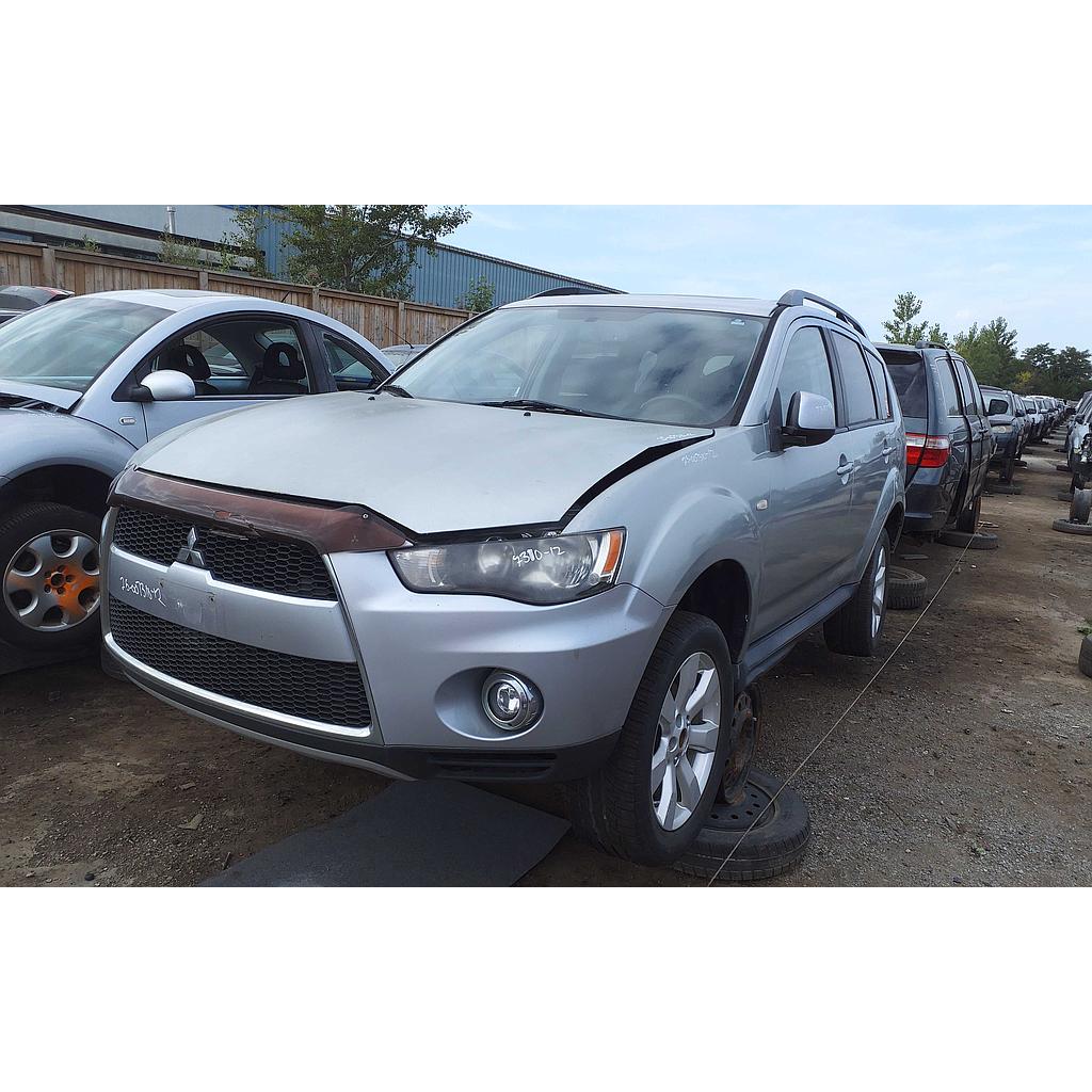 MITSUBISHI OUTLANDER 2012