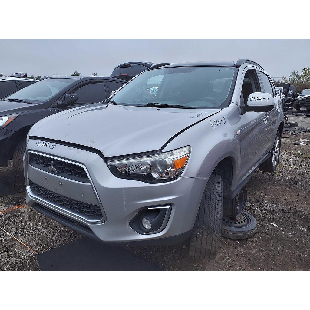 MITSUBISHI RVR 2013