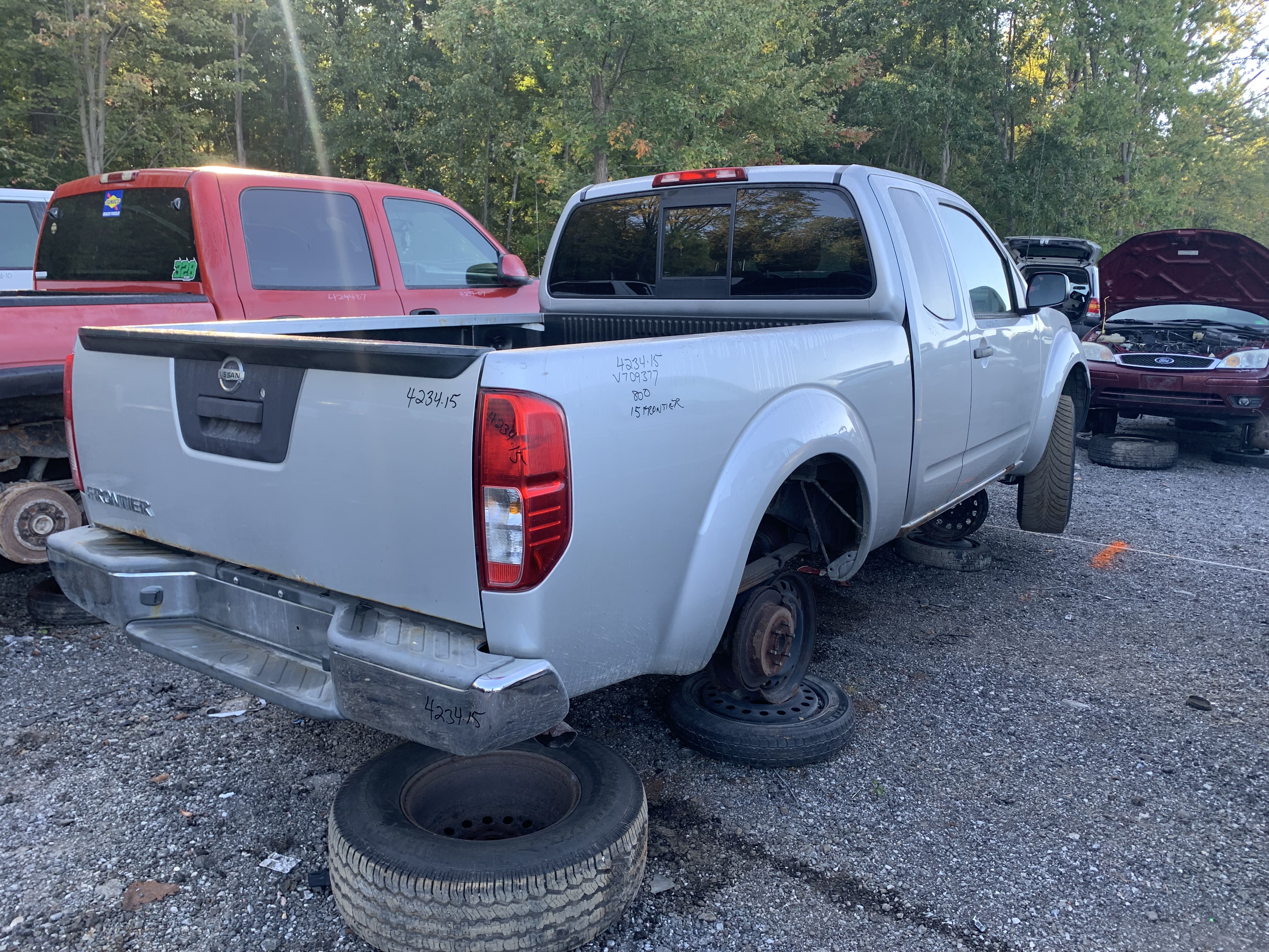 NISSAN FRONTIER 2015