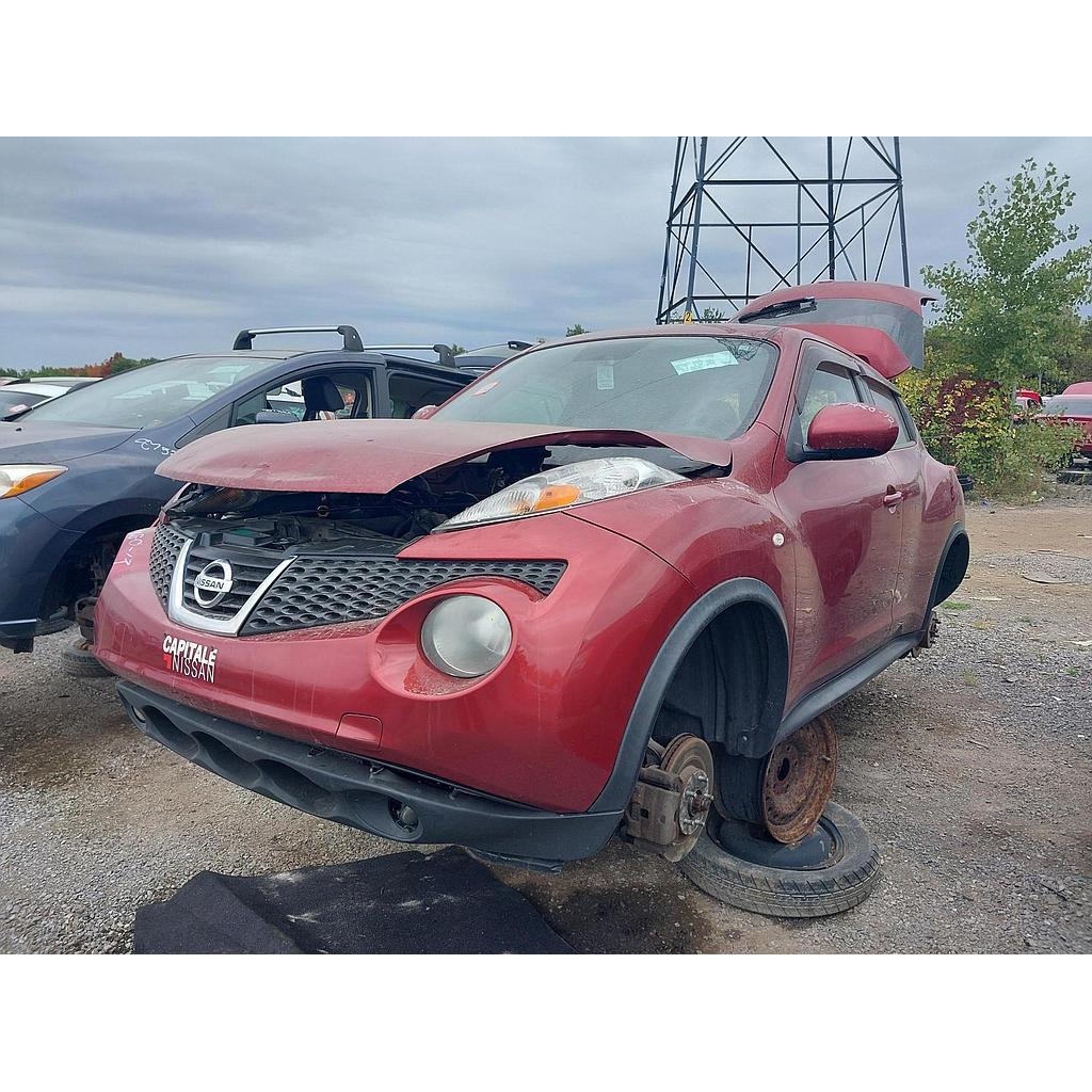 NISSAN JUKE 2012