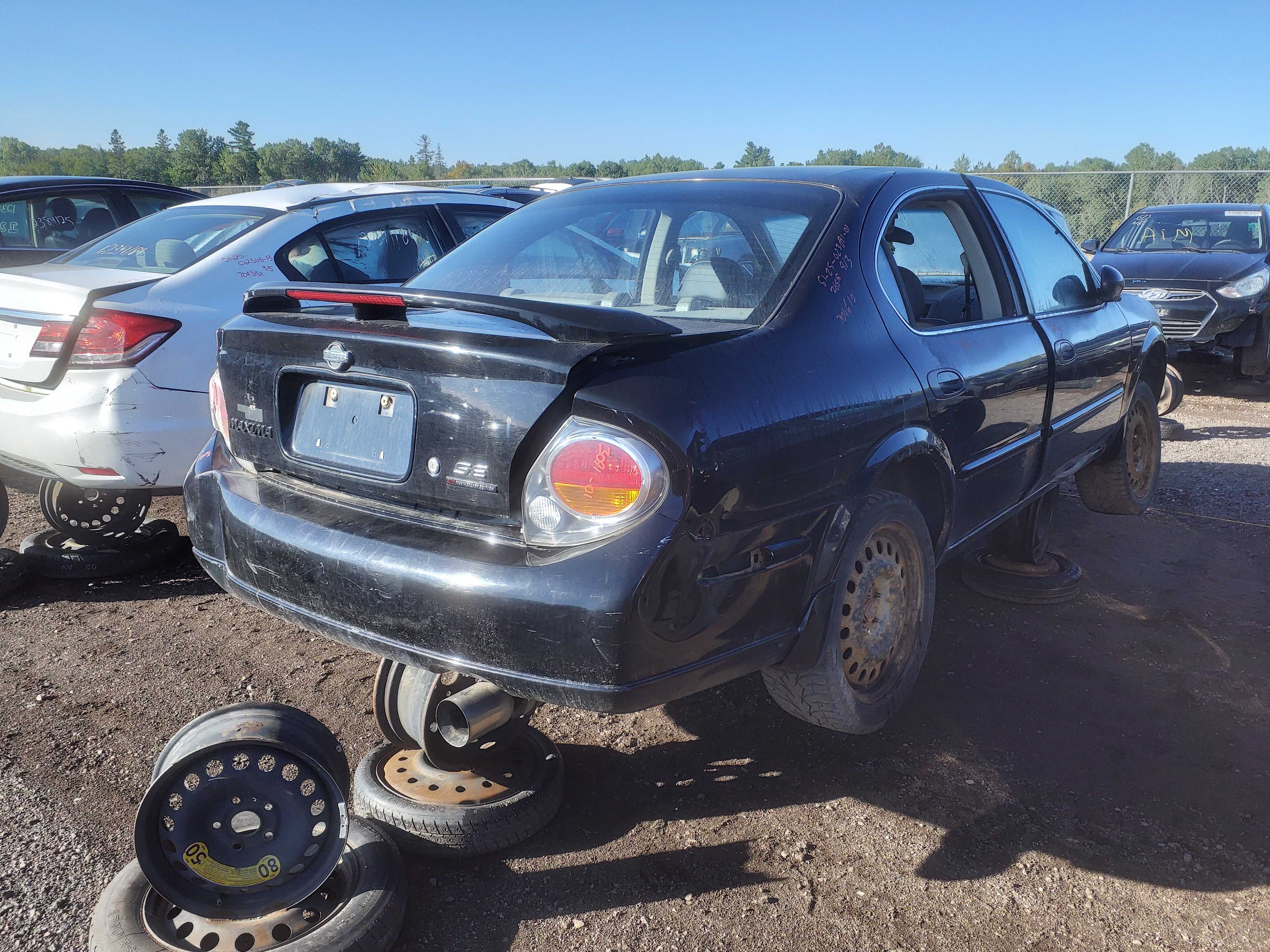 NISSAN MAXIMA 2001