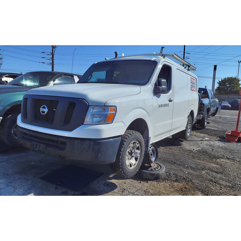 NISSAN NV 2014