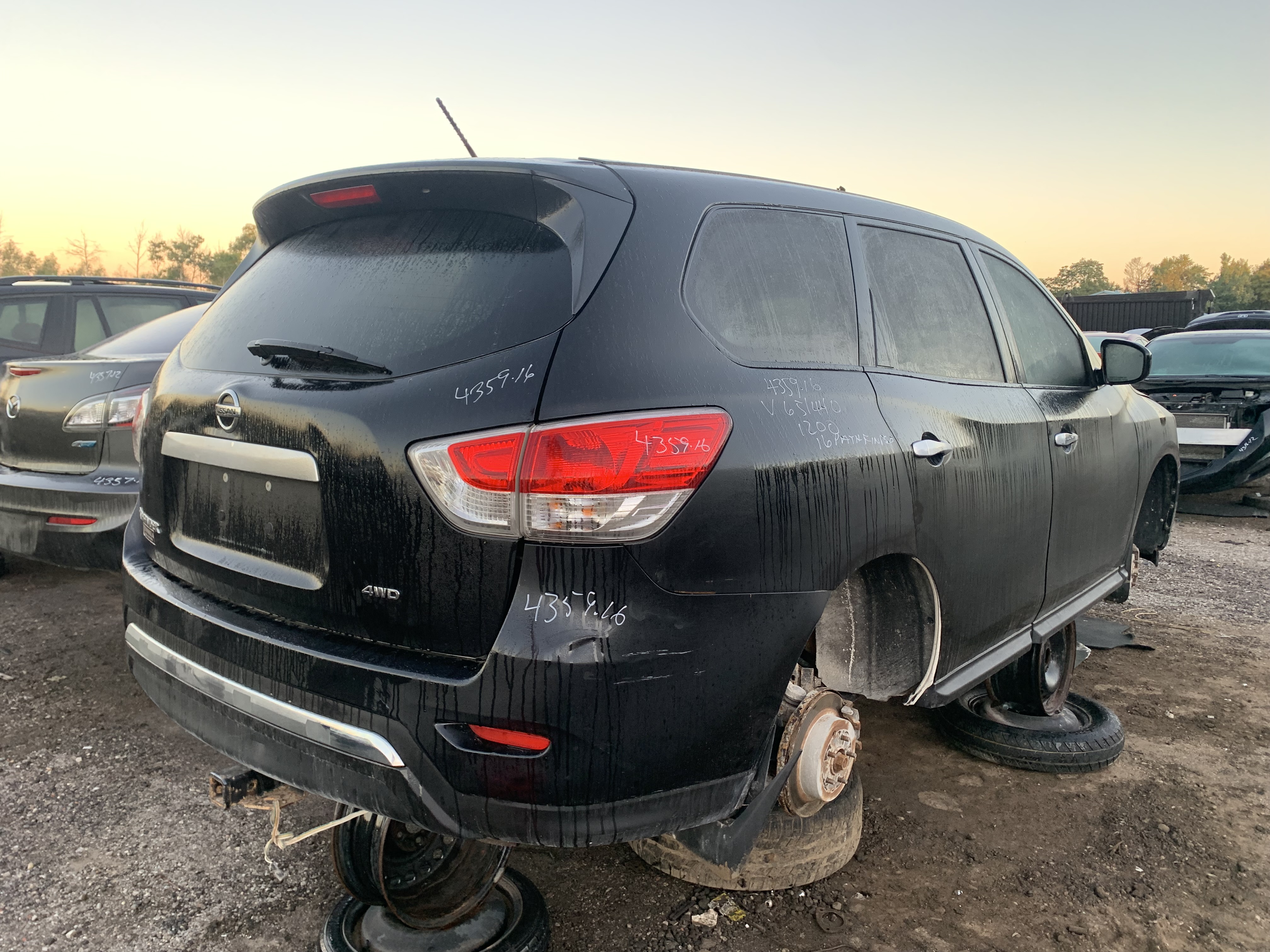 NISSAN PATHFINDER 2016