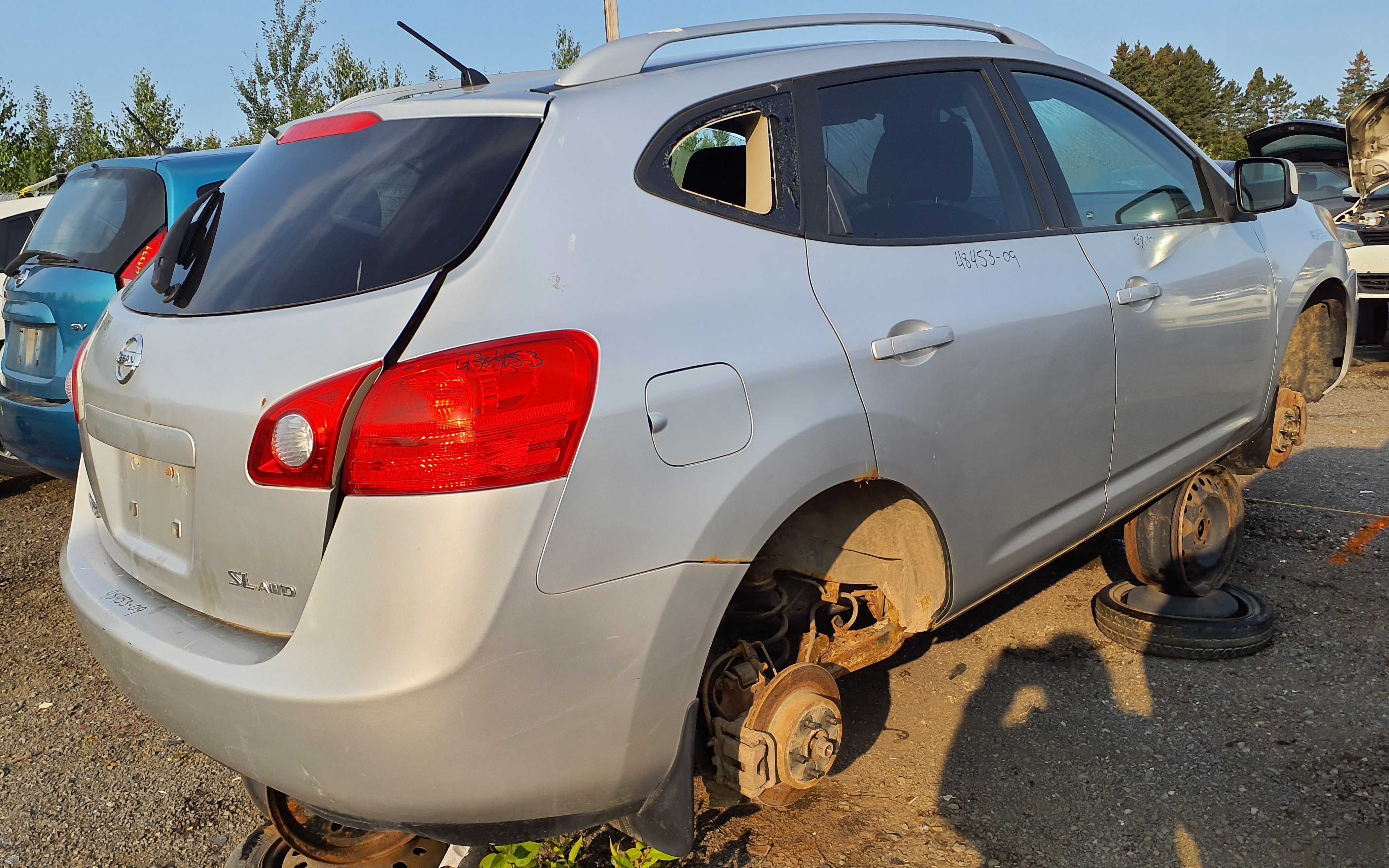 NISSAN ROGUE 2009