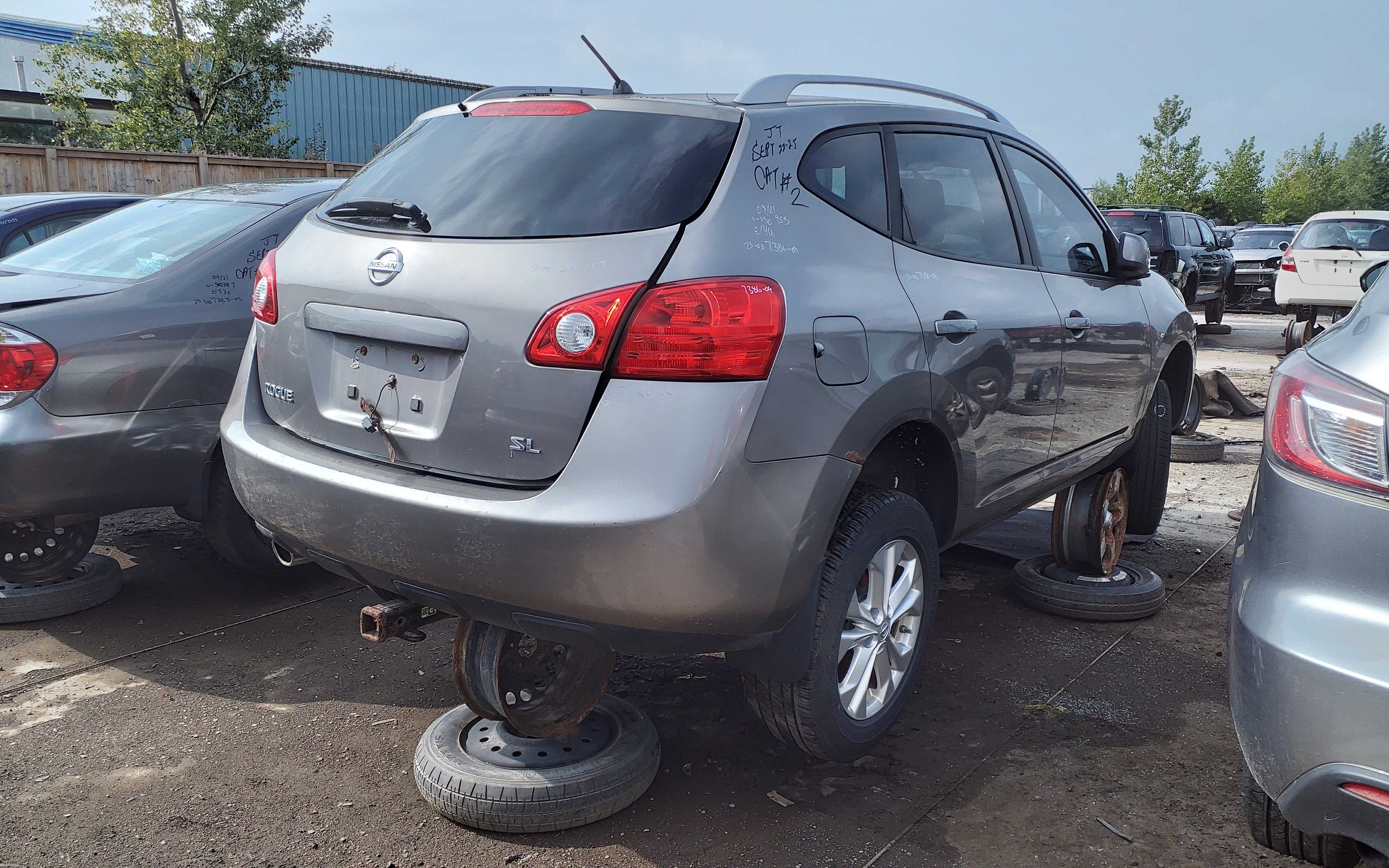 NISSAN ROGUE 2009