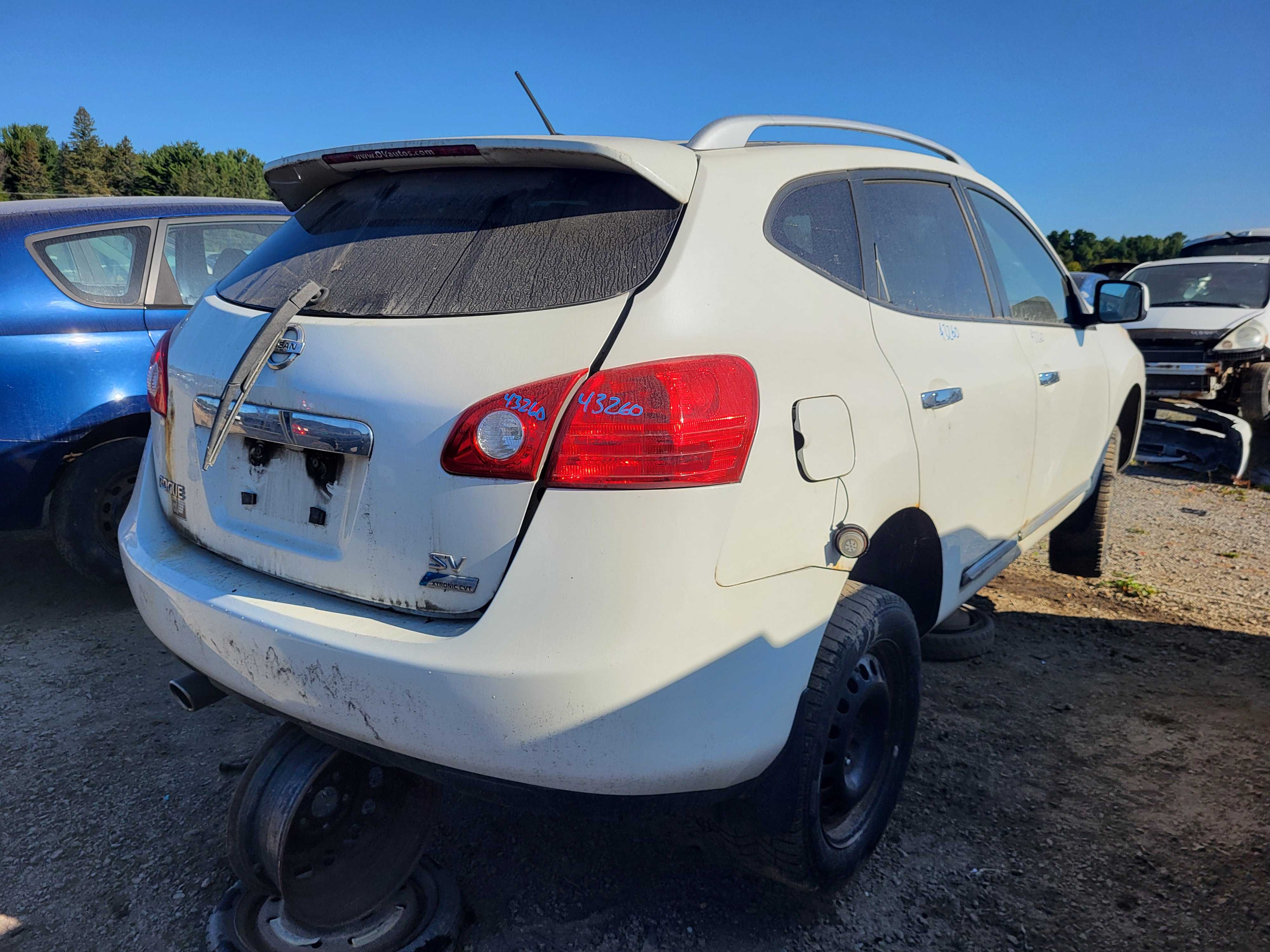 NISSAN ROGUE 2011