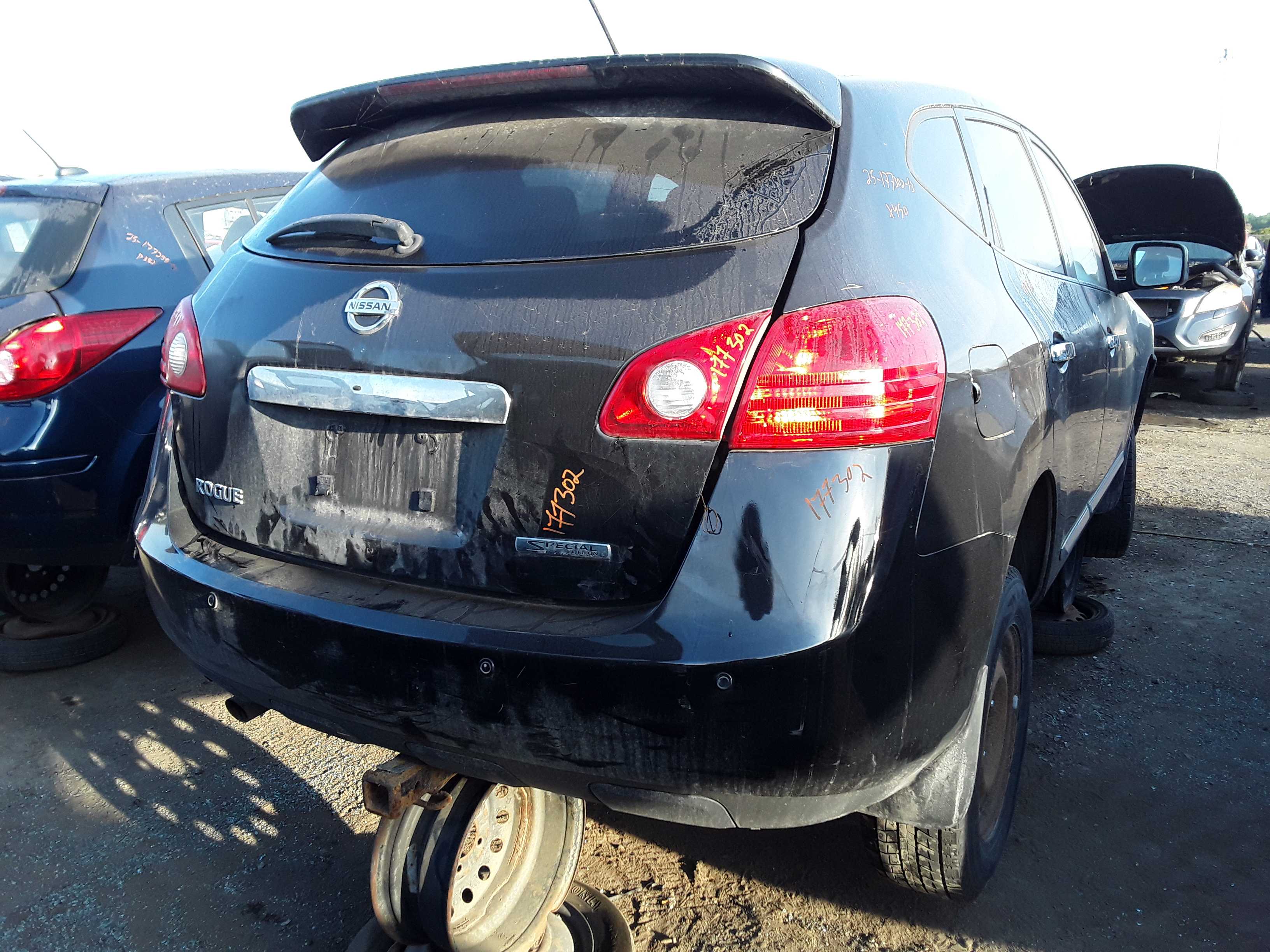 NISSAN ROGUE 2013