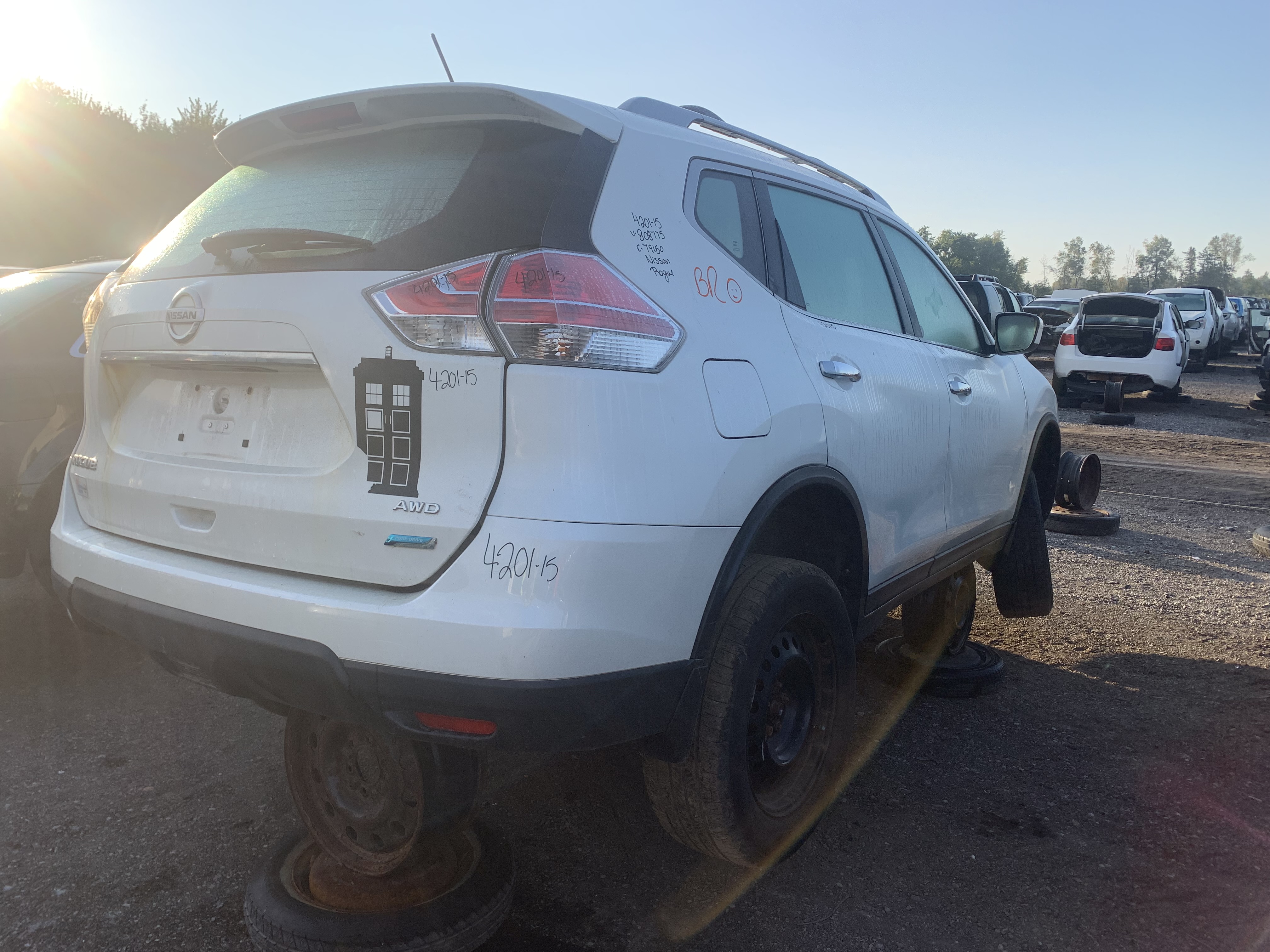 NISSAN ROGUE 2015
