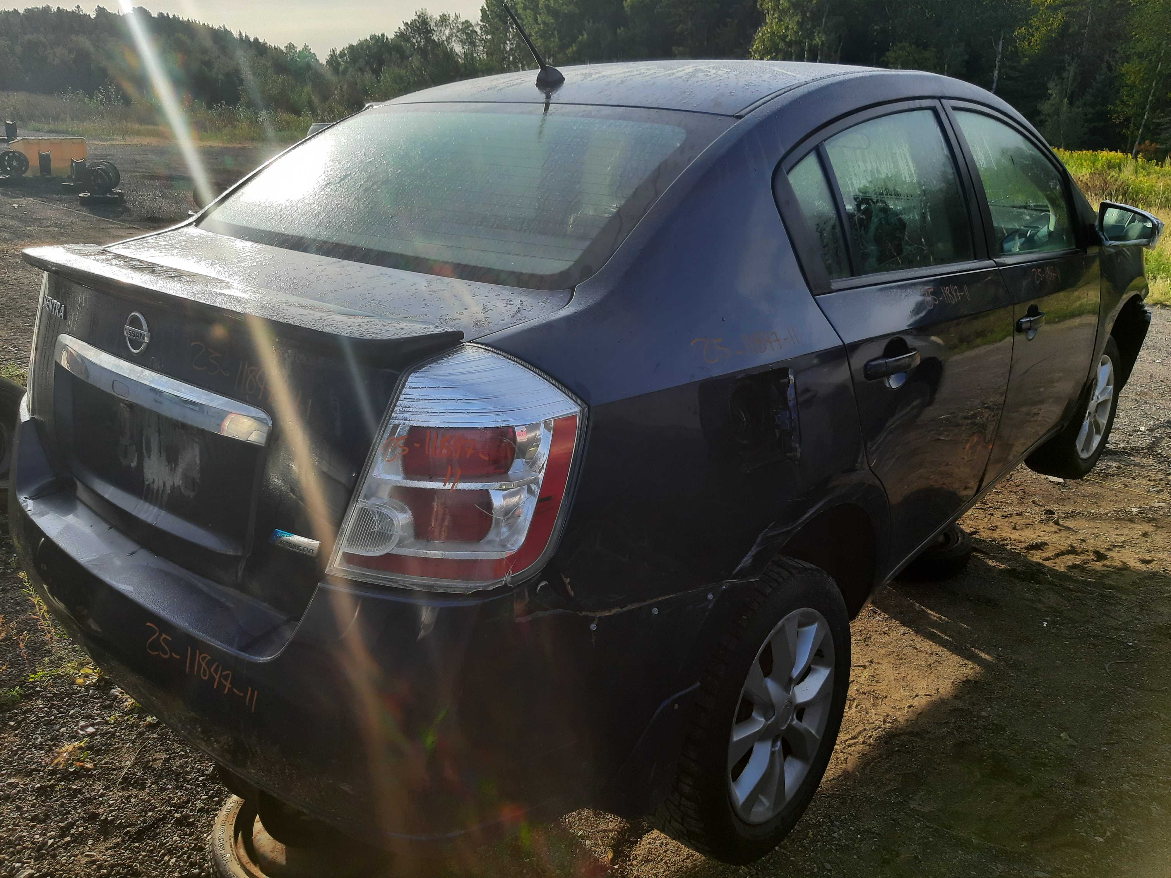 NISSAN SENTRA 2011