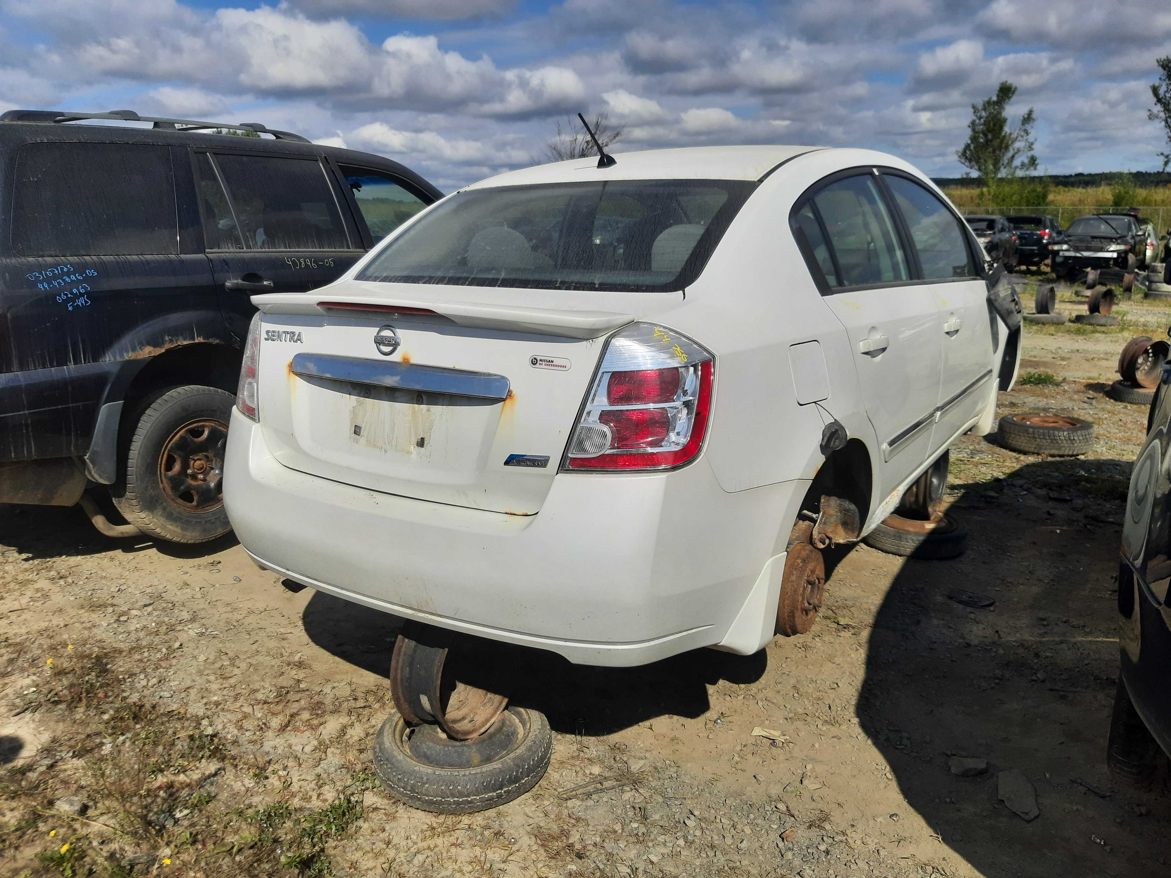 NISSAN SENTRA 2011