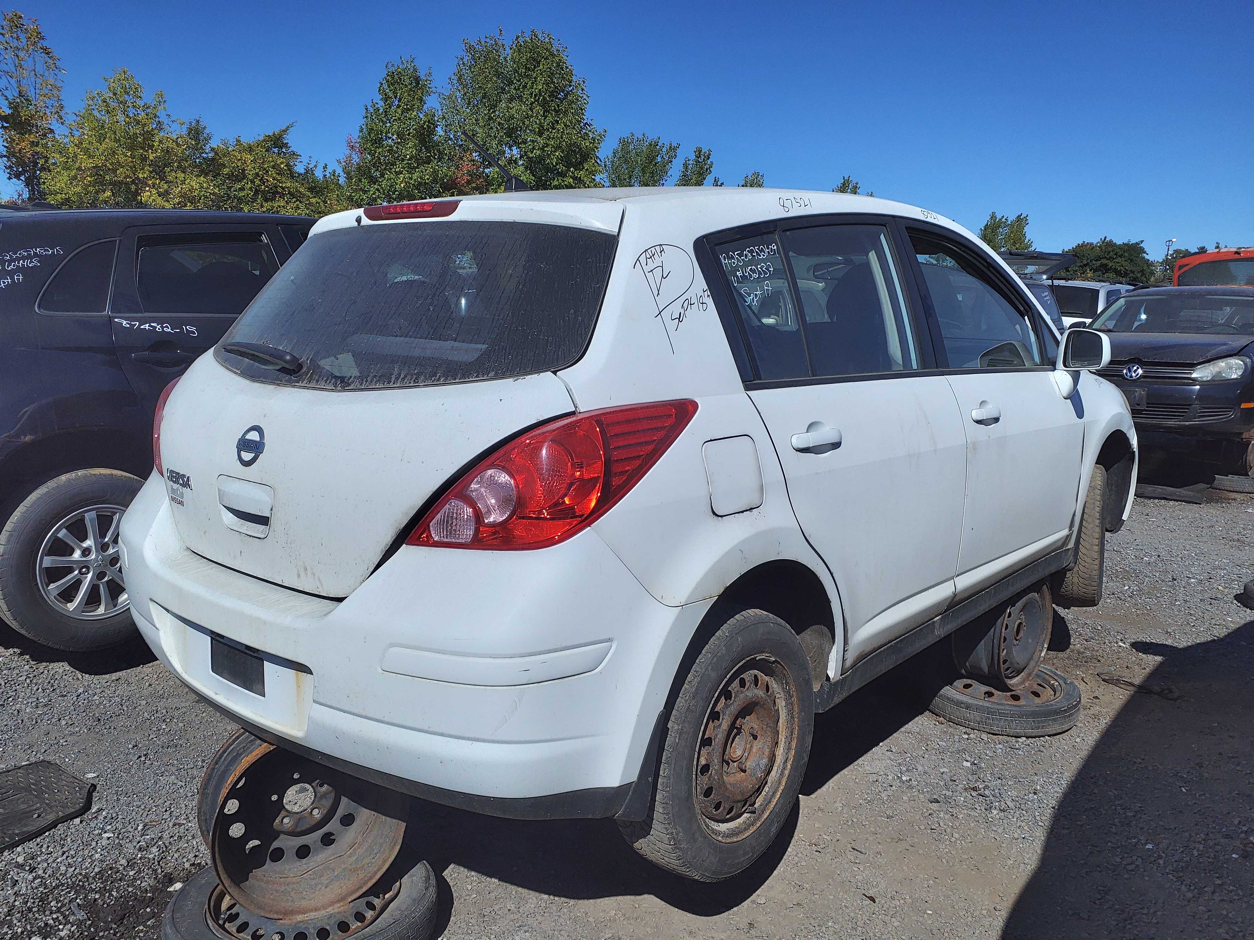 NISSAN VERSA 2009