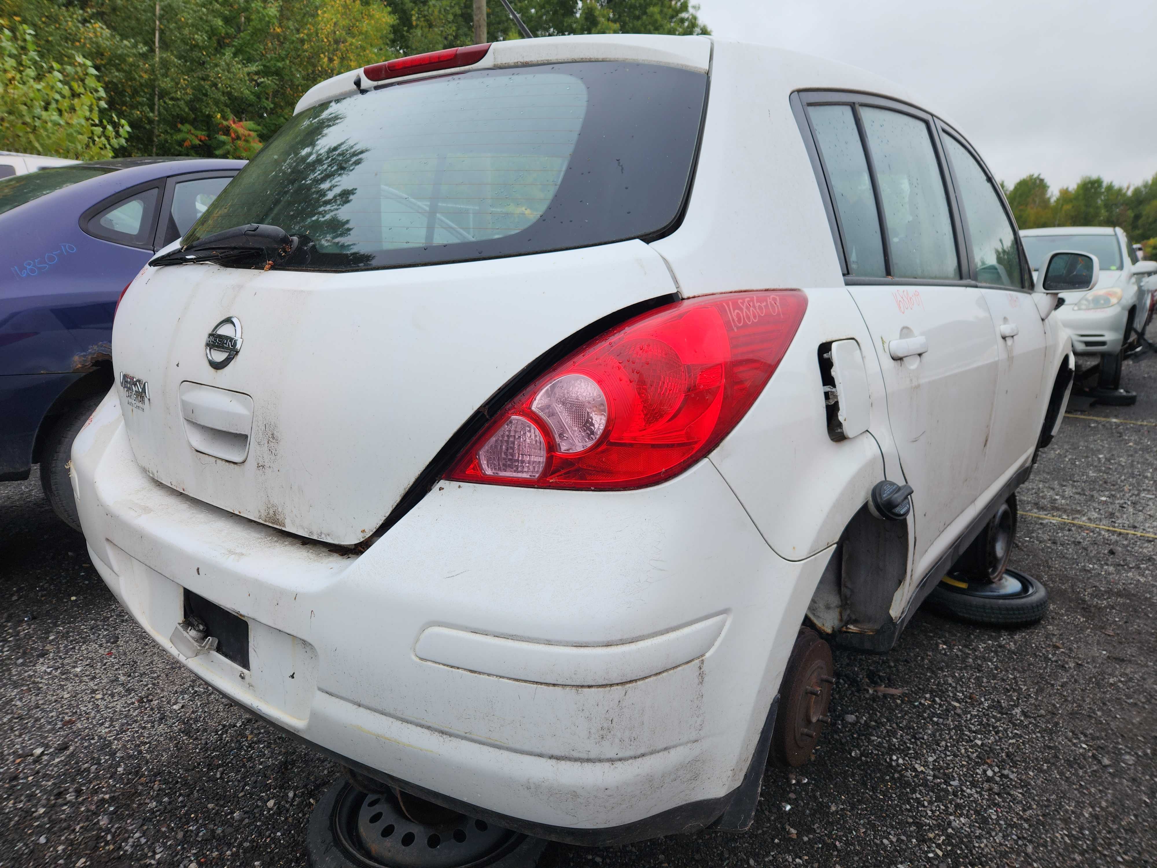 NISSAN VERSA 2009