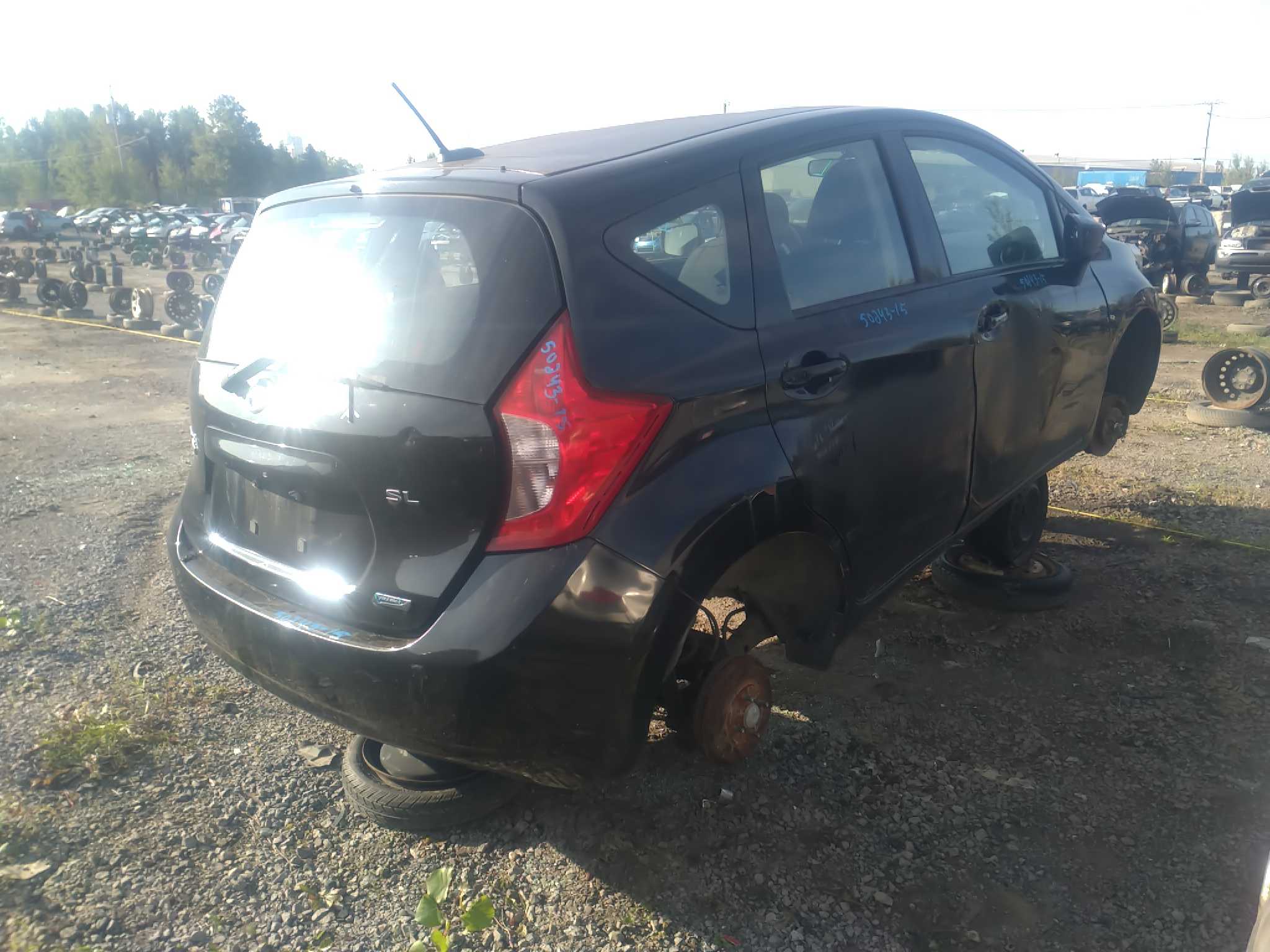 NISSAN VERSA 2015