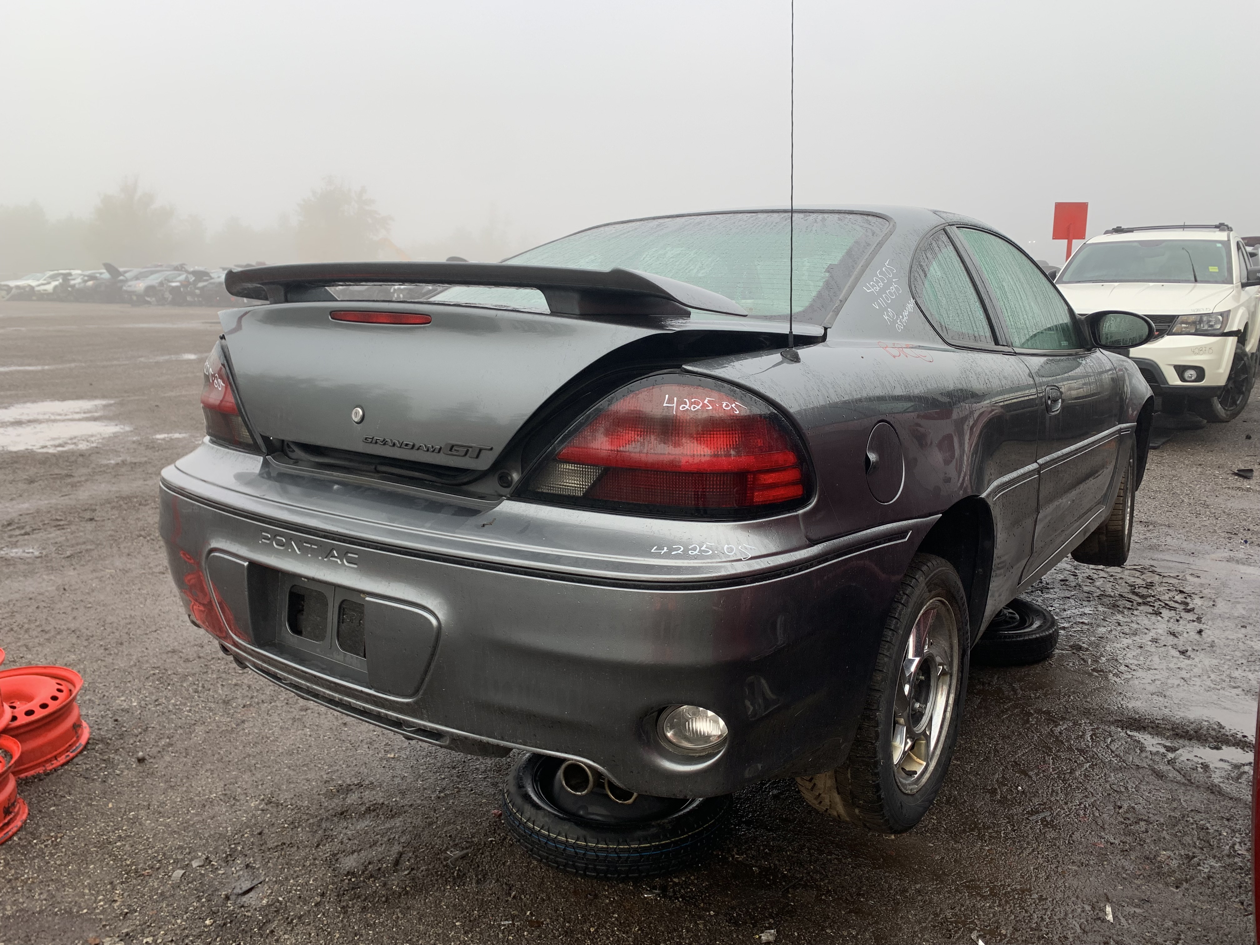 PONTIAC GRAND AM 2005