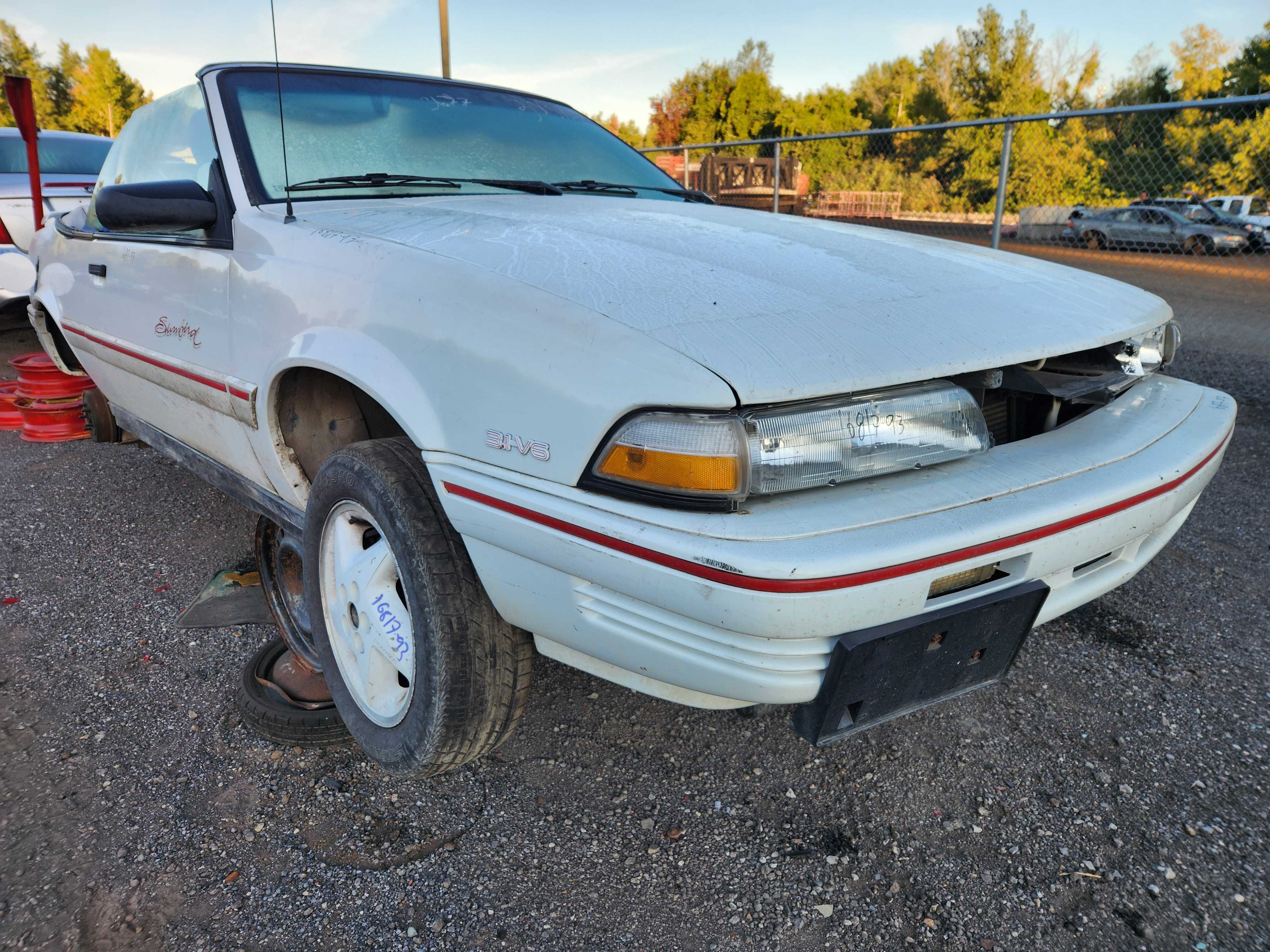 PONTIAC SUNBIRD 1993
