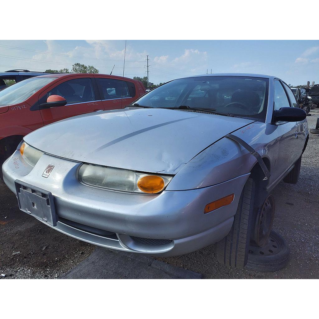 SATURN SL 2002