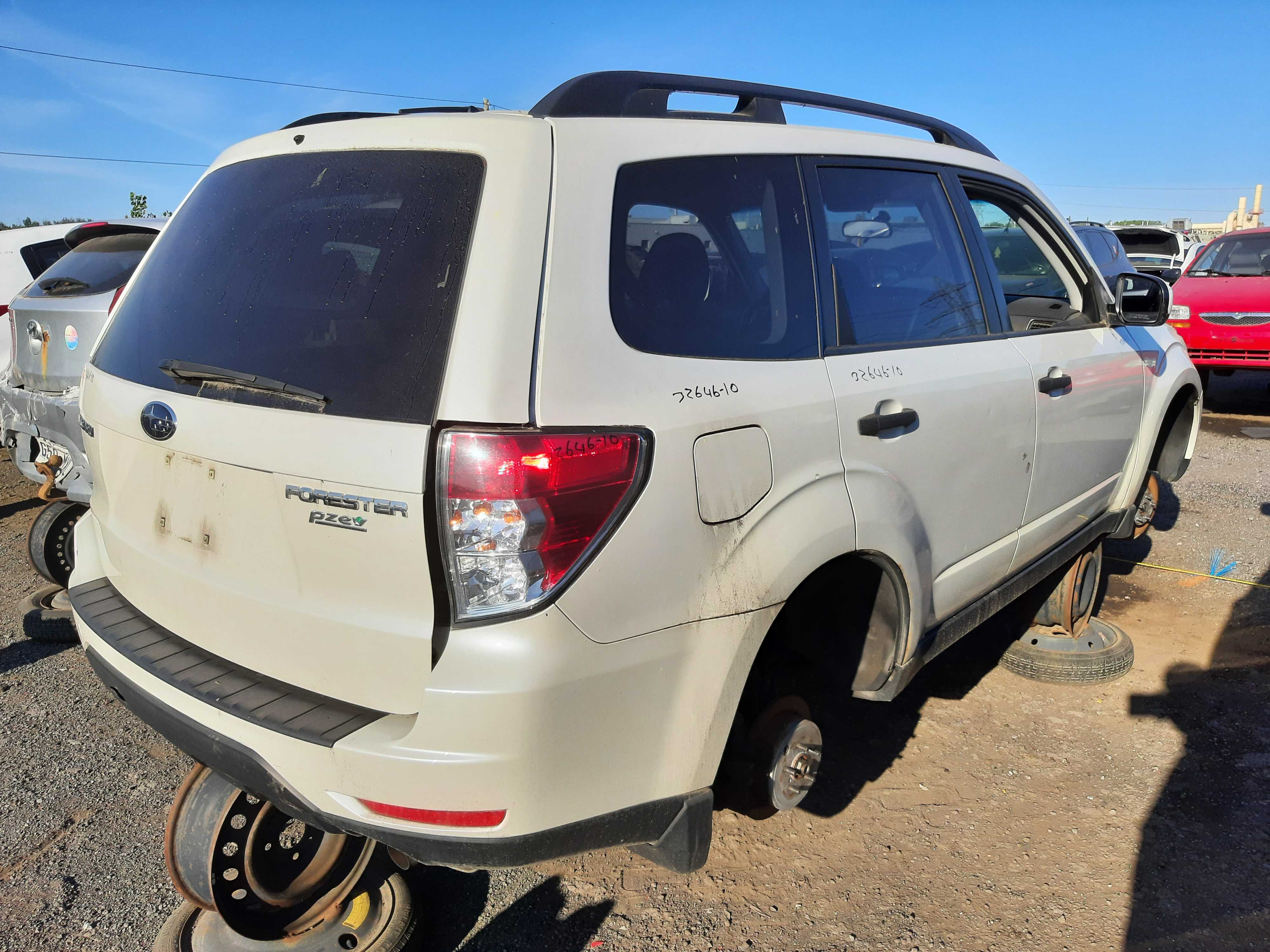 SUBARU FORESTER 2010