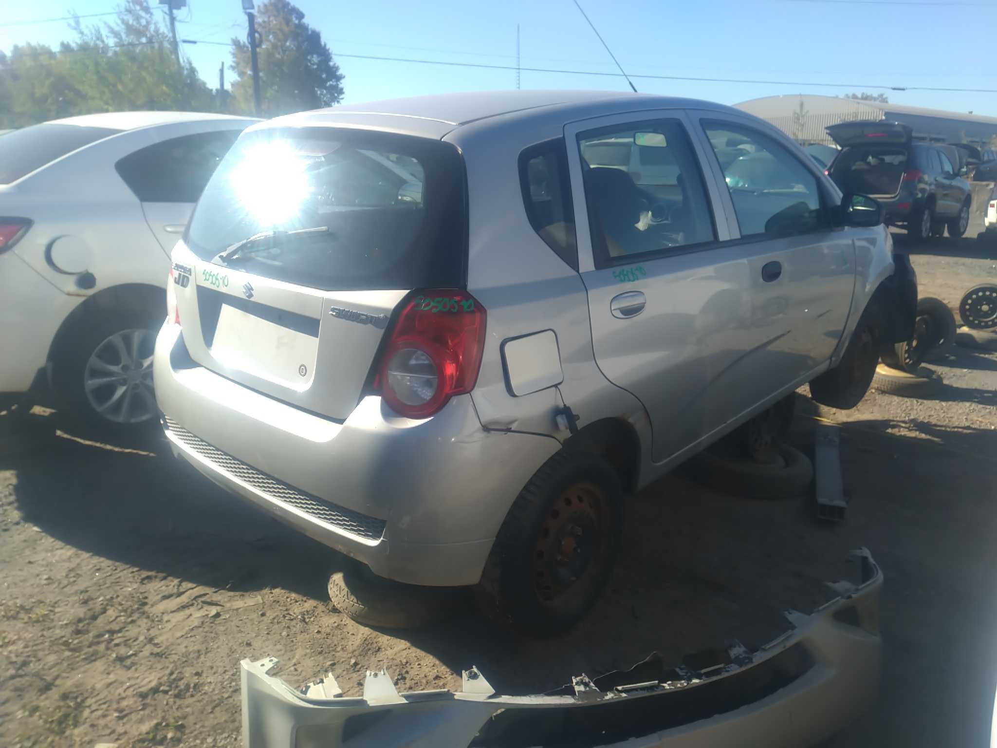 SUZUKI SWIFT 2010