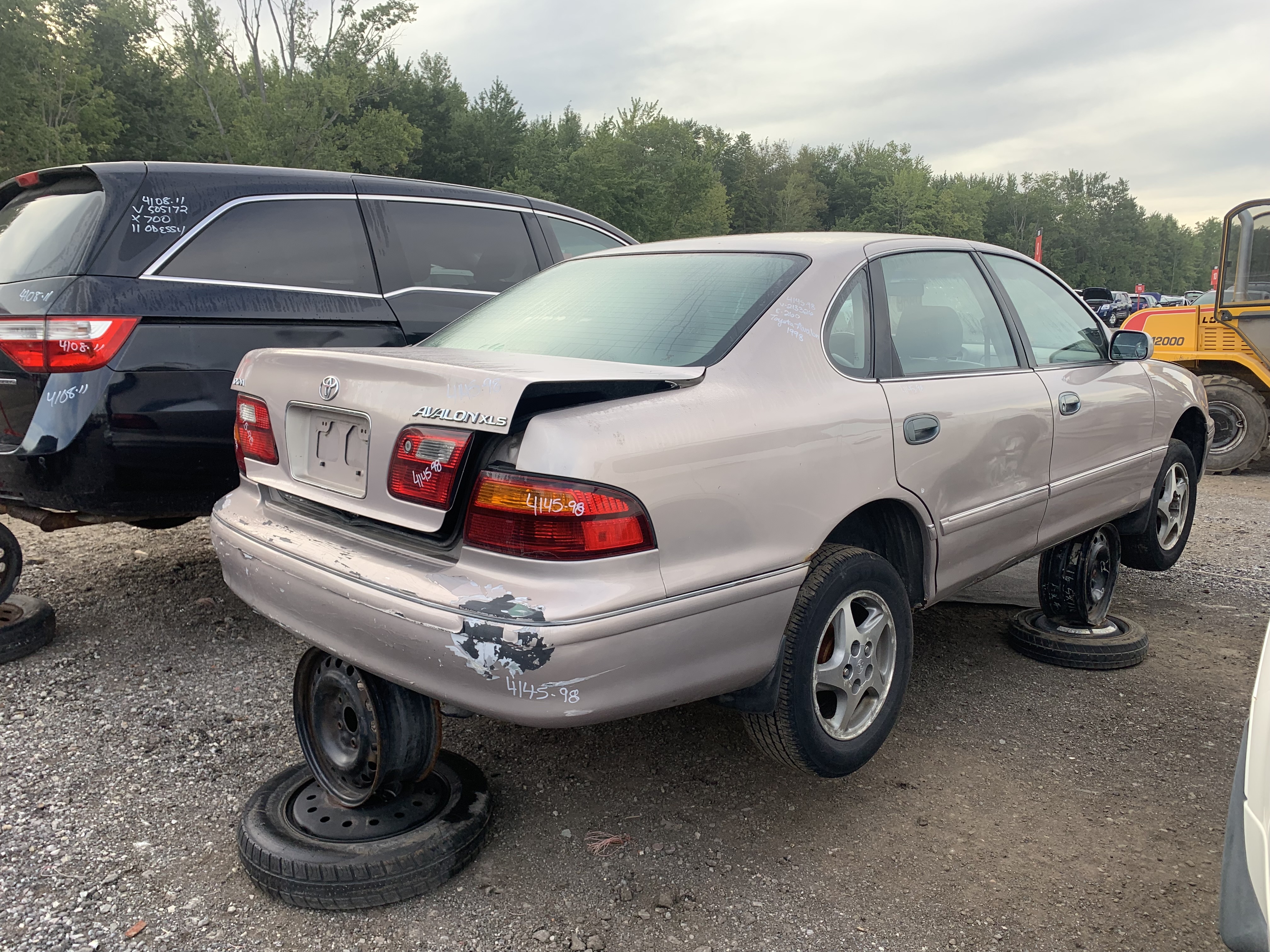 TOYOTA AVALON 1998