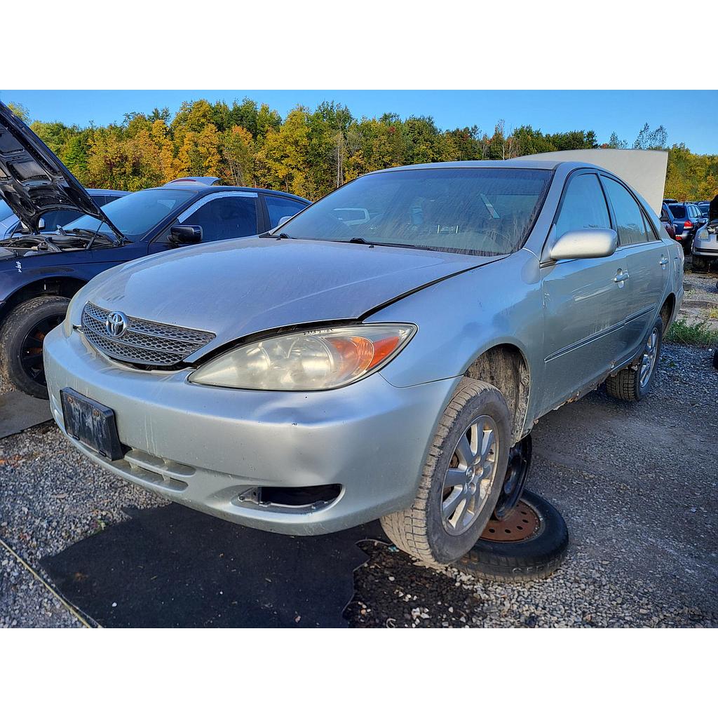 TOYOTA CAMRY 2002