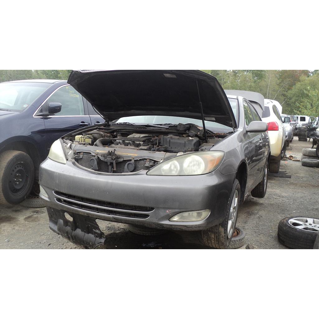 TOYOTA CAMRY 2002