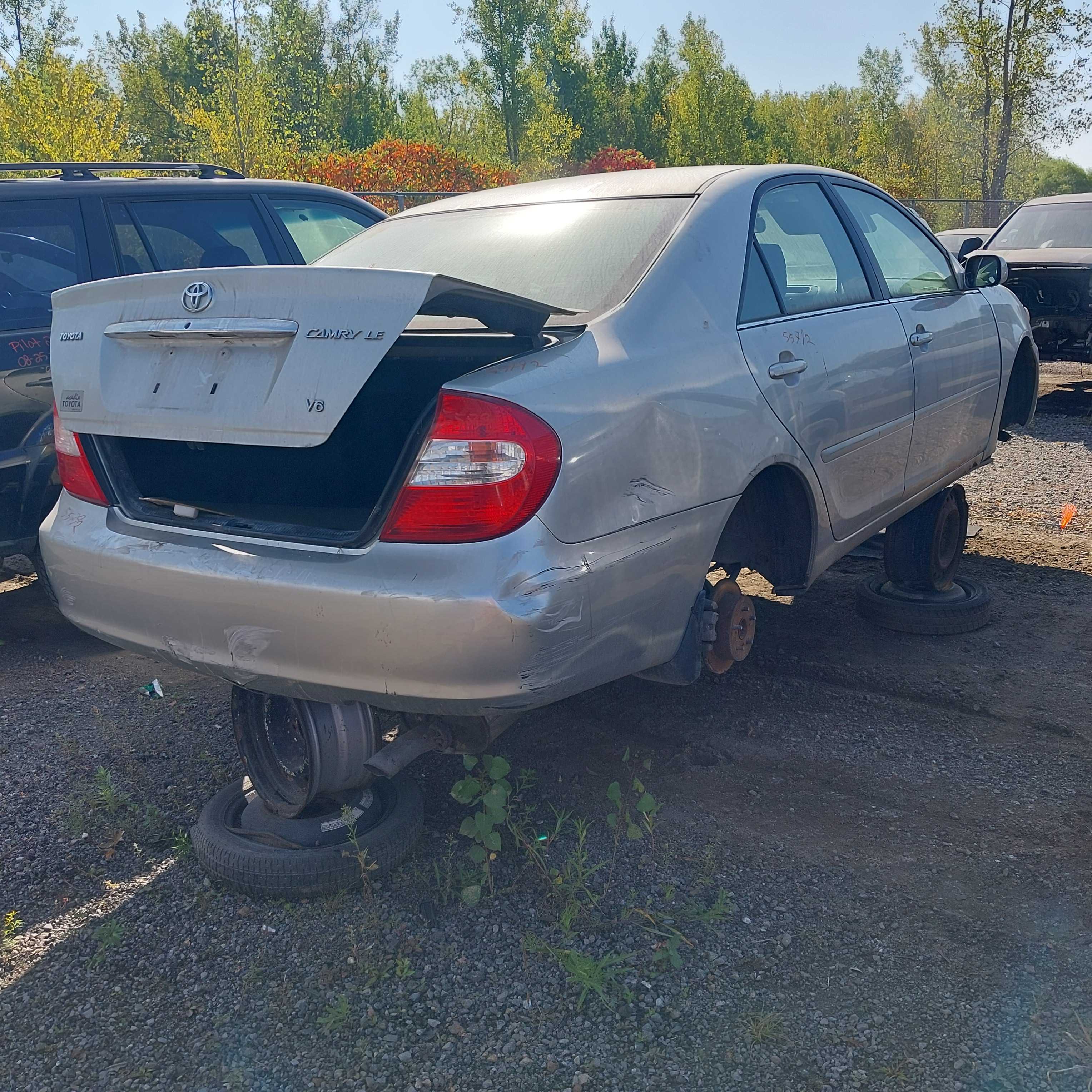 TOYOTA CAMRY 2004