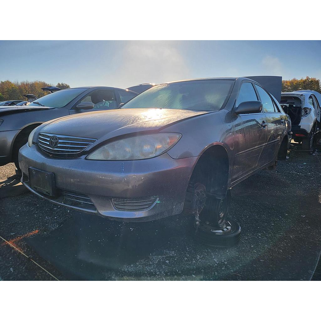 TOYOTA CAMRY 2005