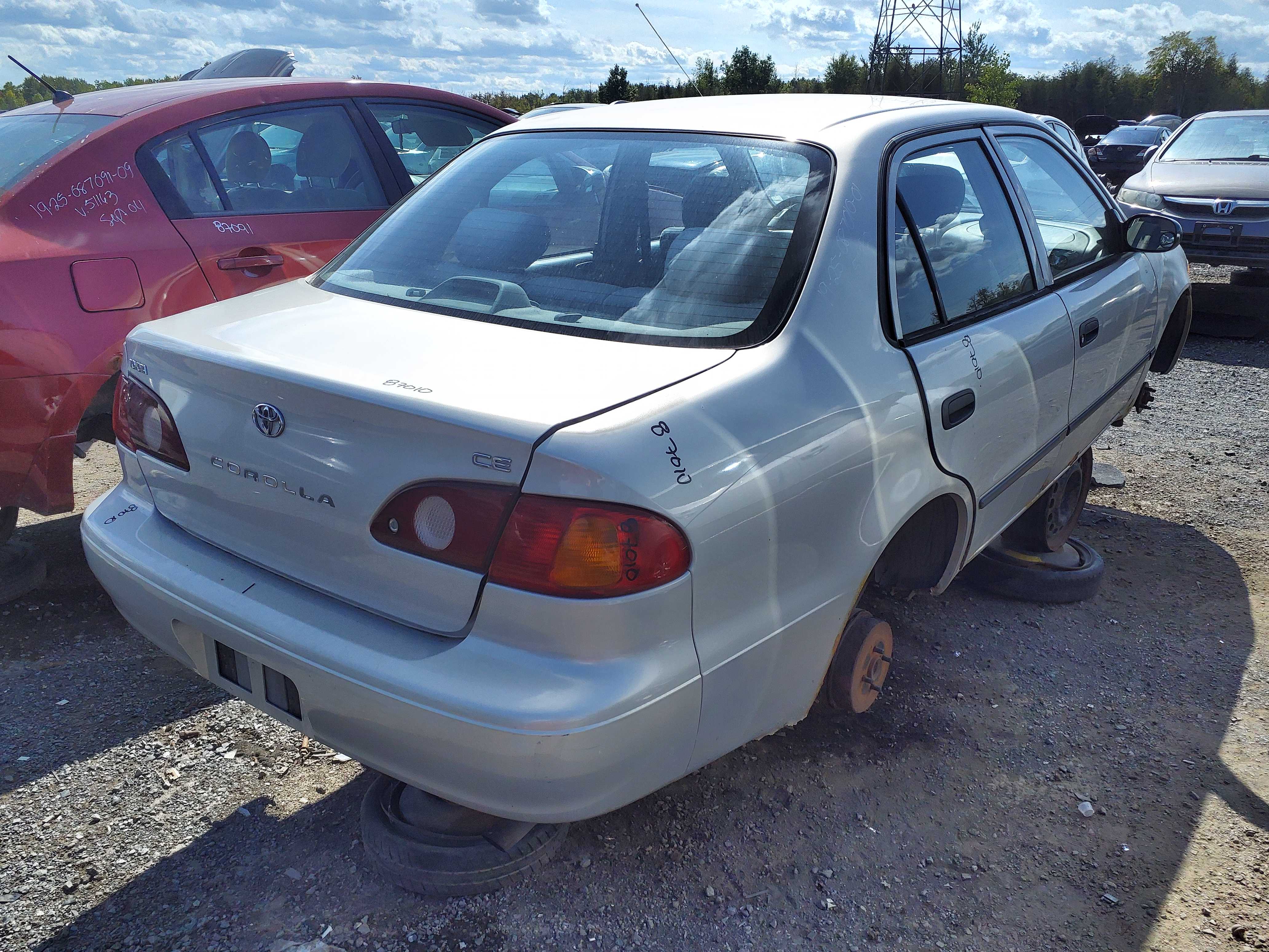 TOYOTA COROLLA 2001