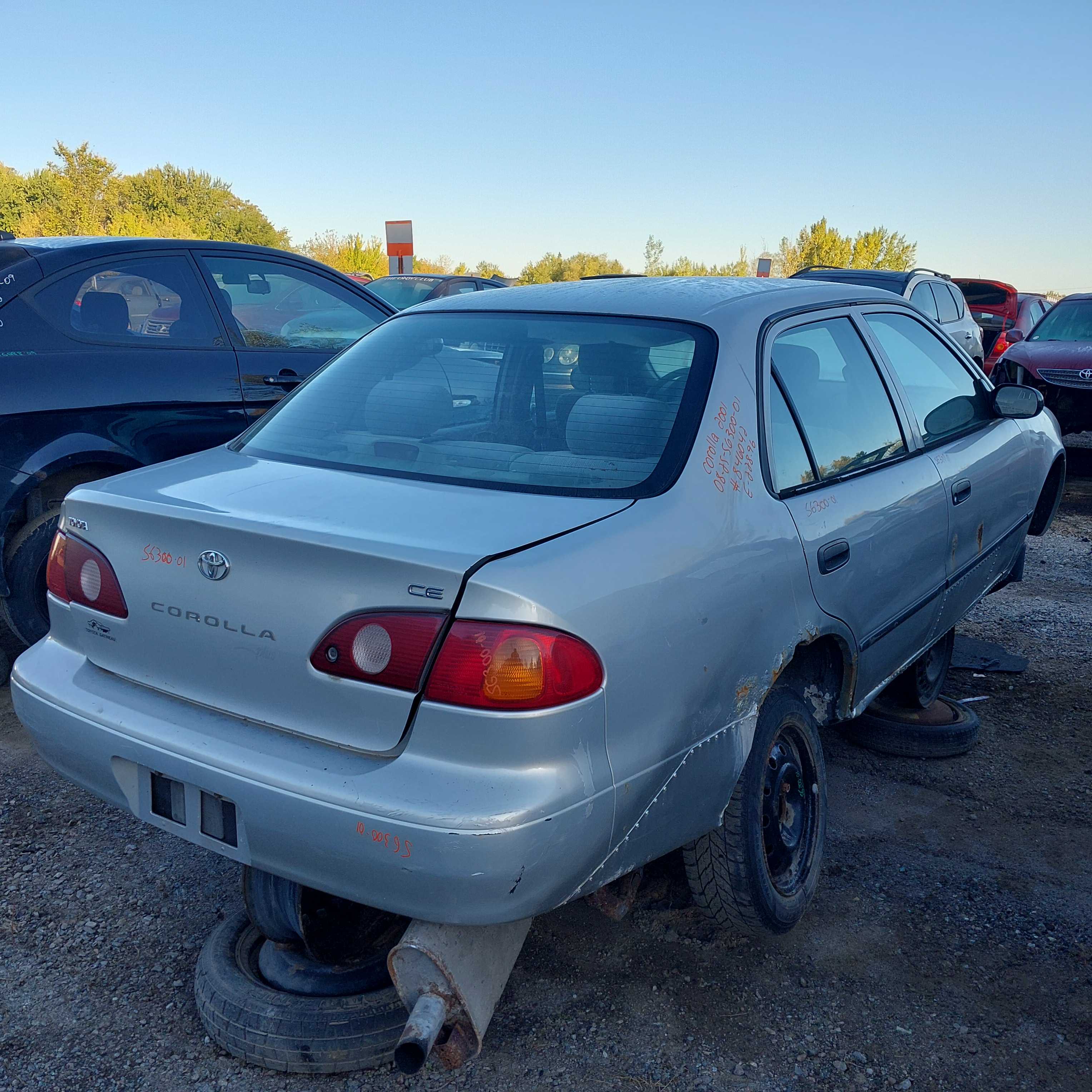 TOYOTA COROLLA 2001