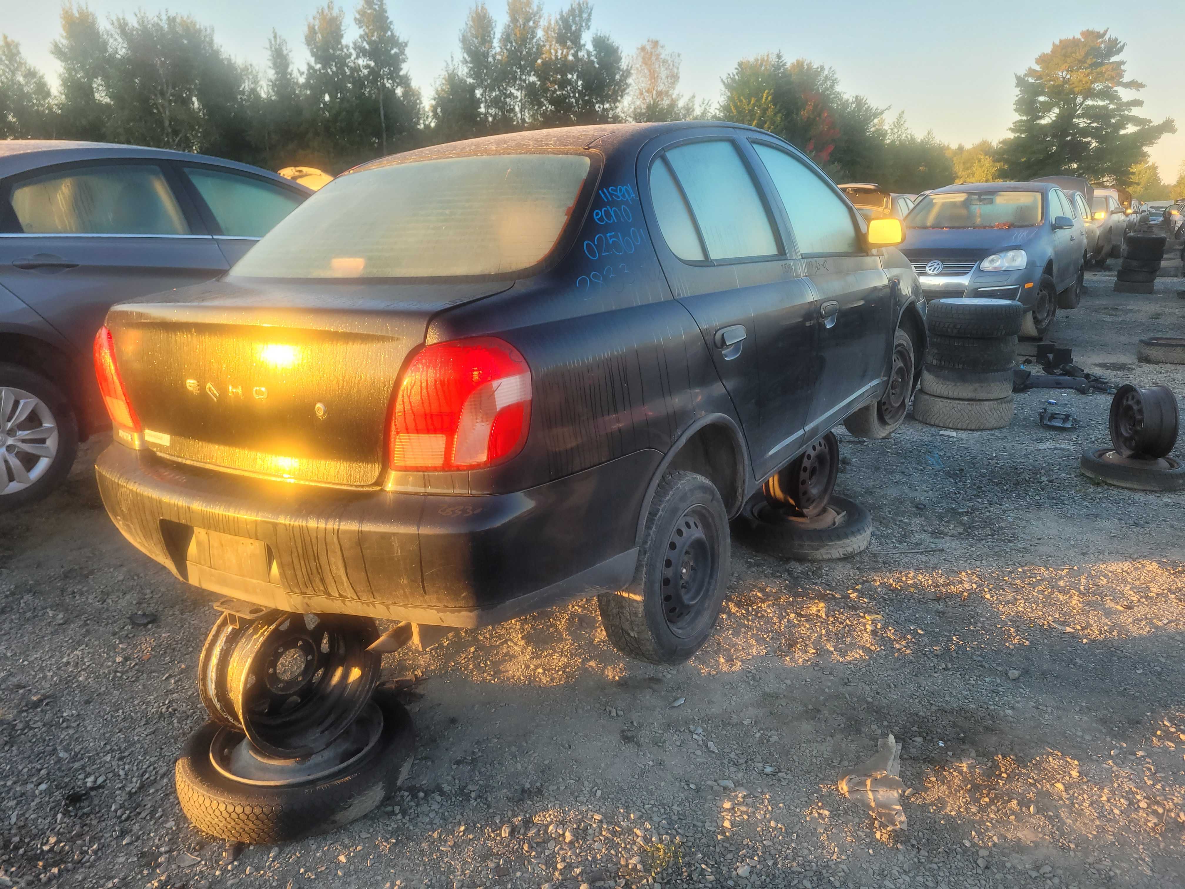 TOYOTA ECHO 2002