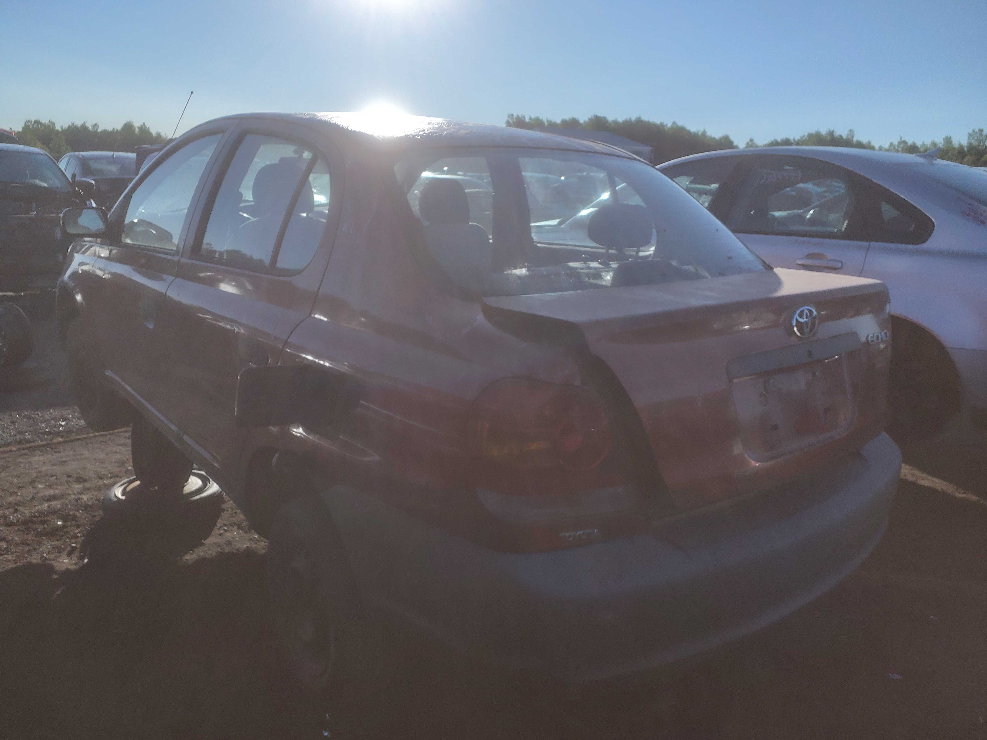 TOYOTA ECHO 2003