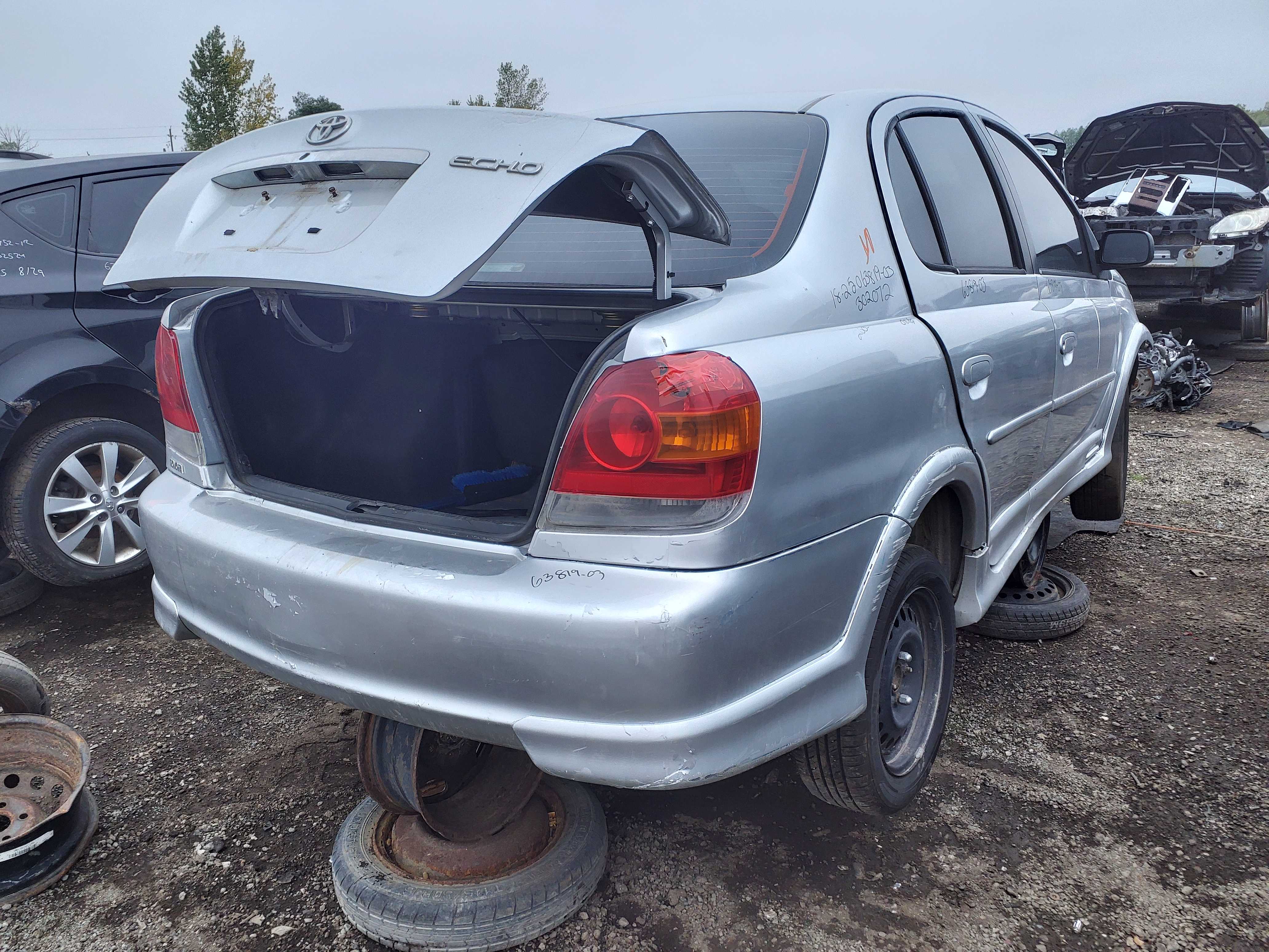 TOYOTA ECHO 2003