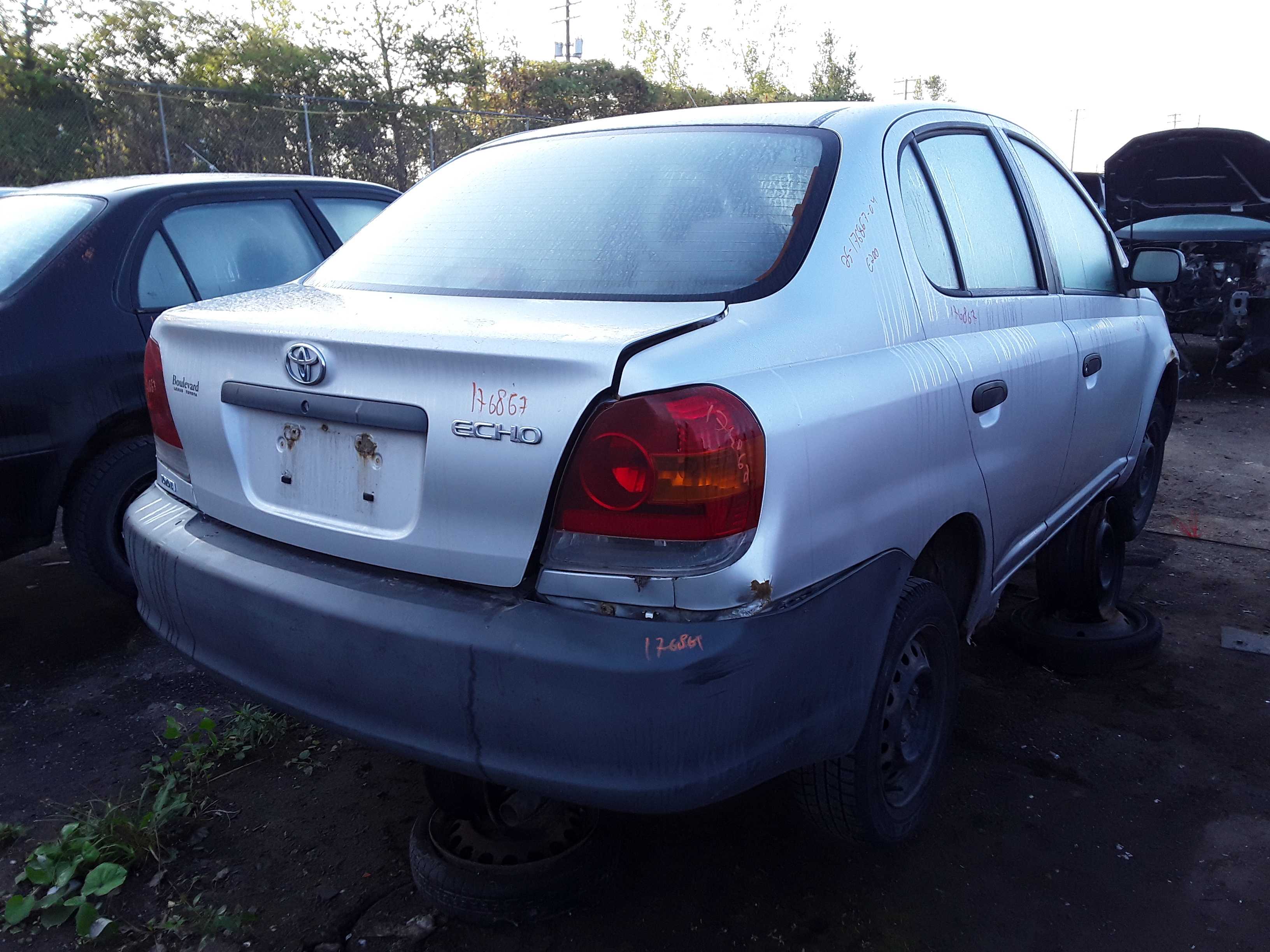 TOYOTA ECHO 2004