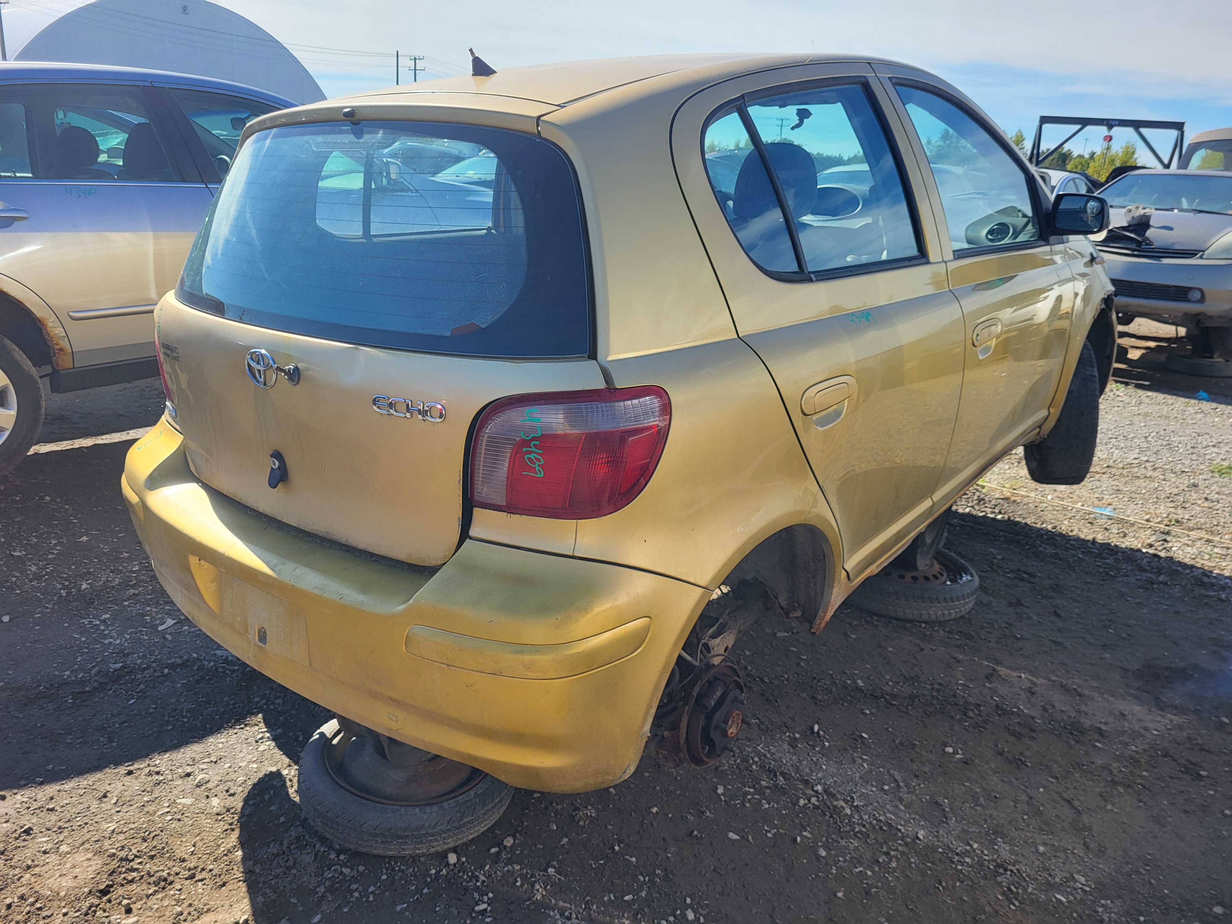 TOYOTA ECHO 2005