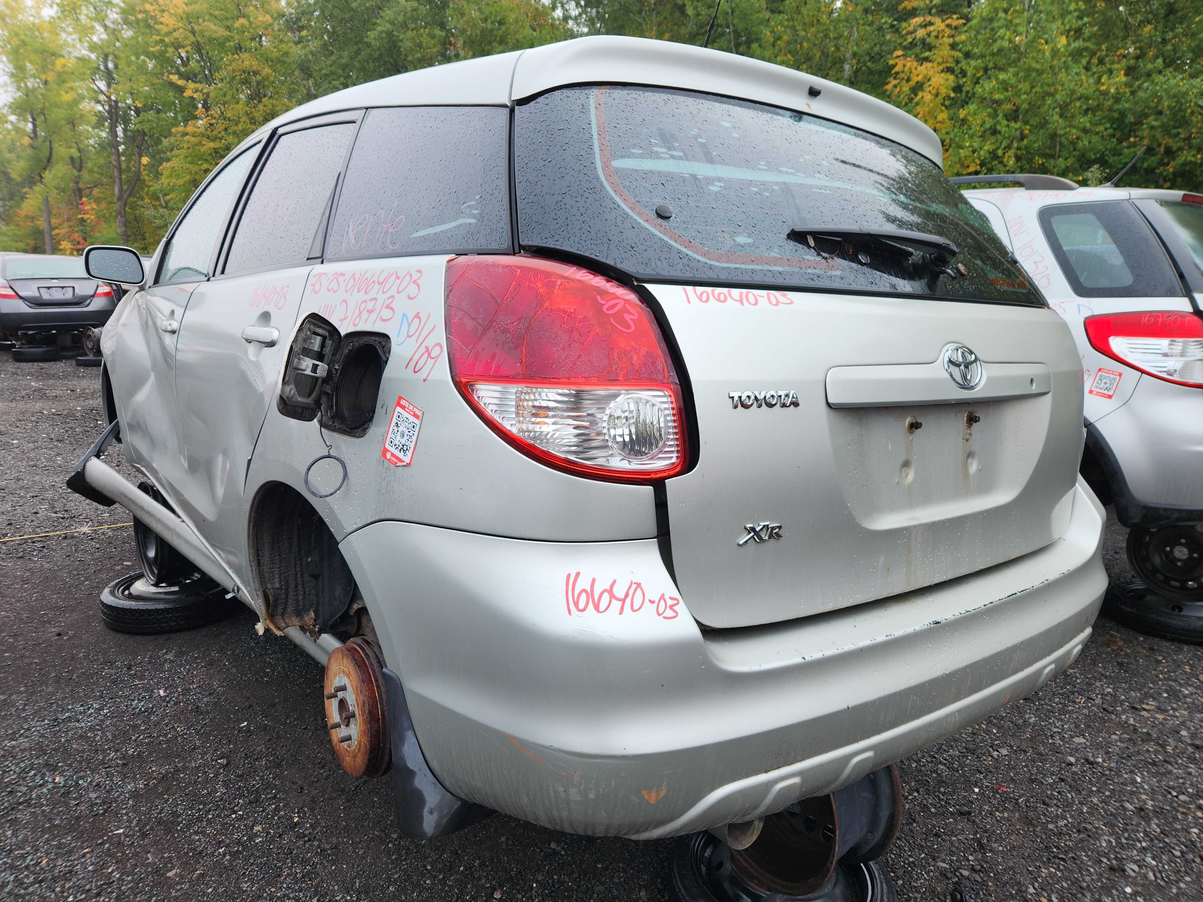 TOYOTA MATRIX 2003