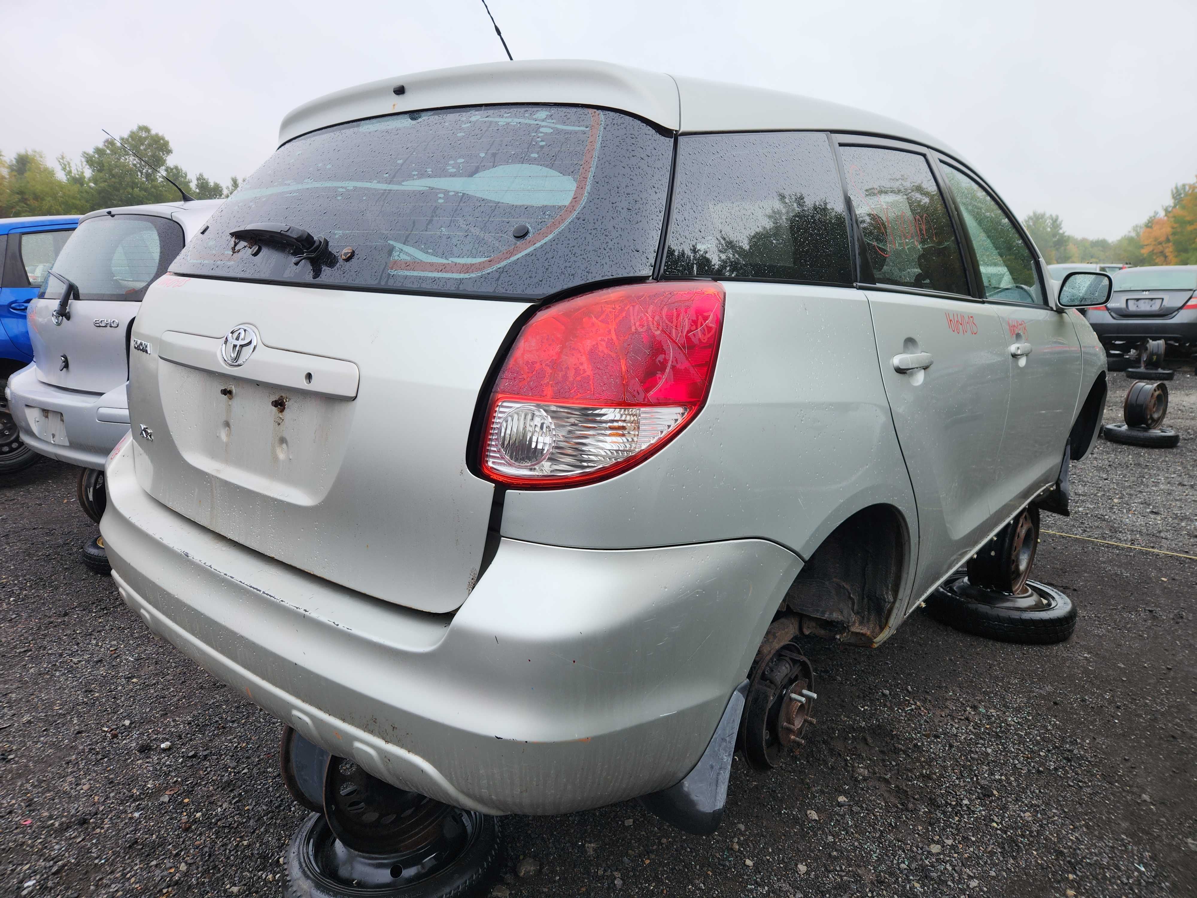 TOYOTA MATRIX 2003