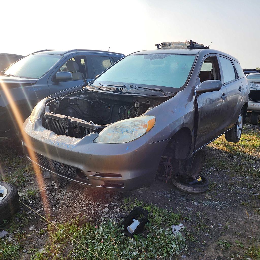 TOYOTA MATRIX 2004