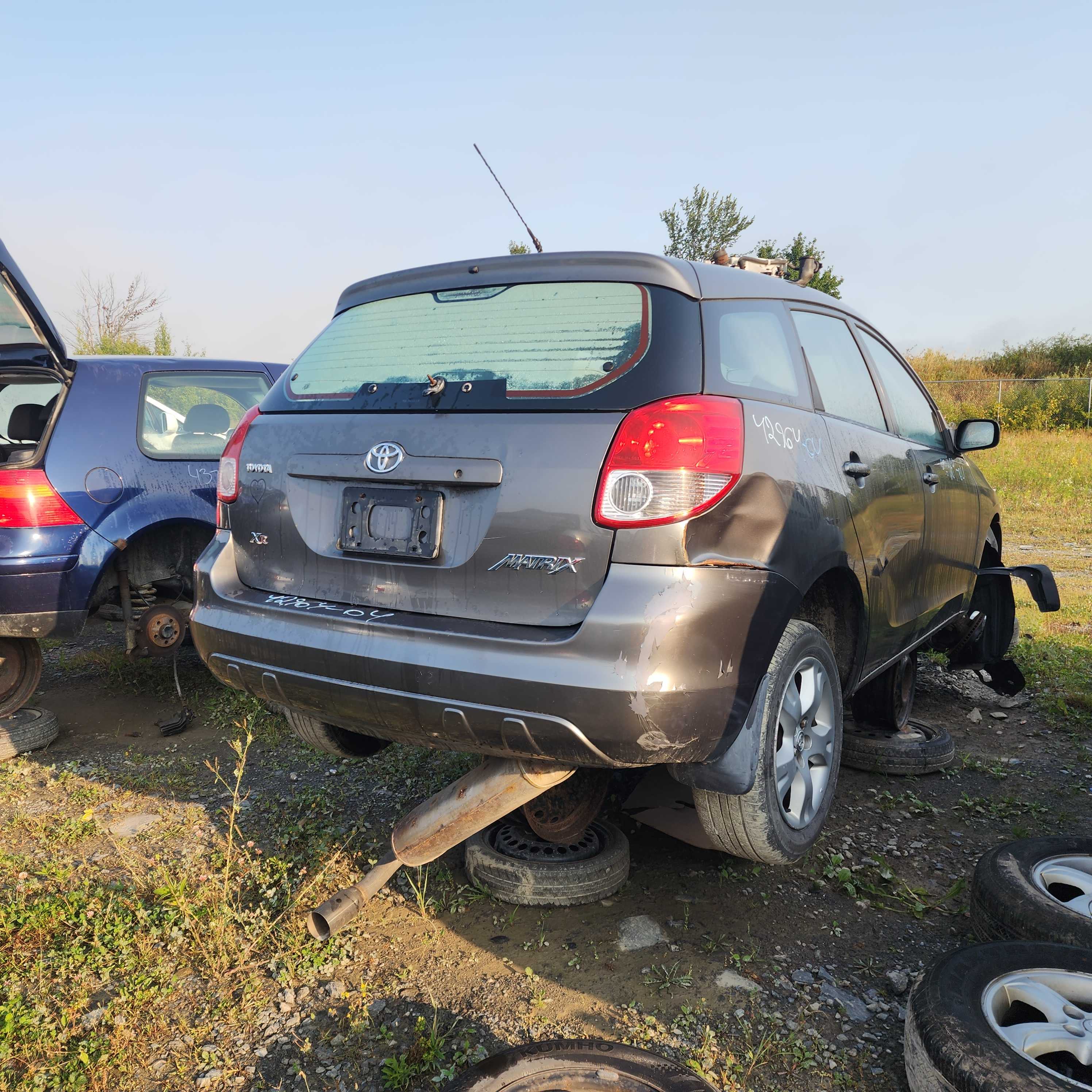 TOYOTA MATRIX 2004