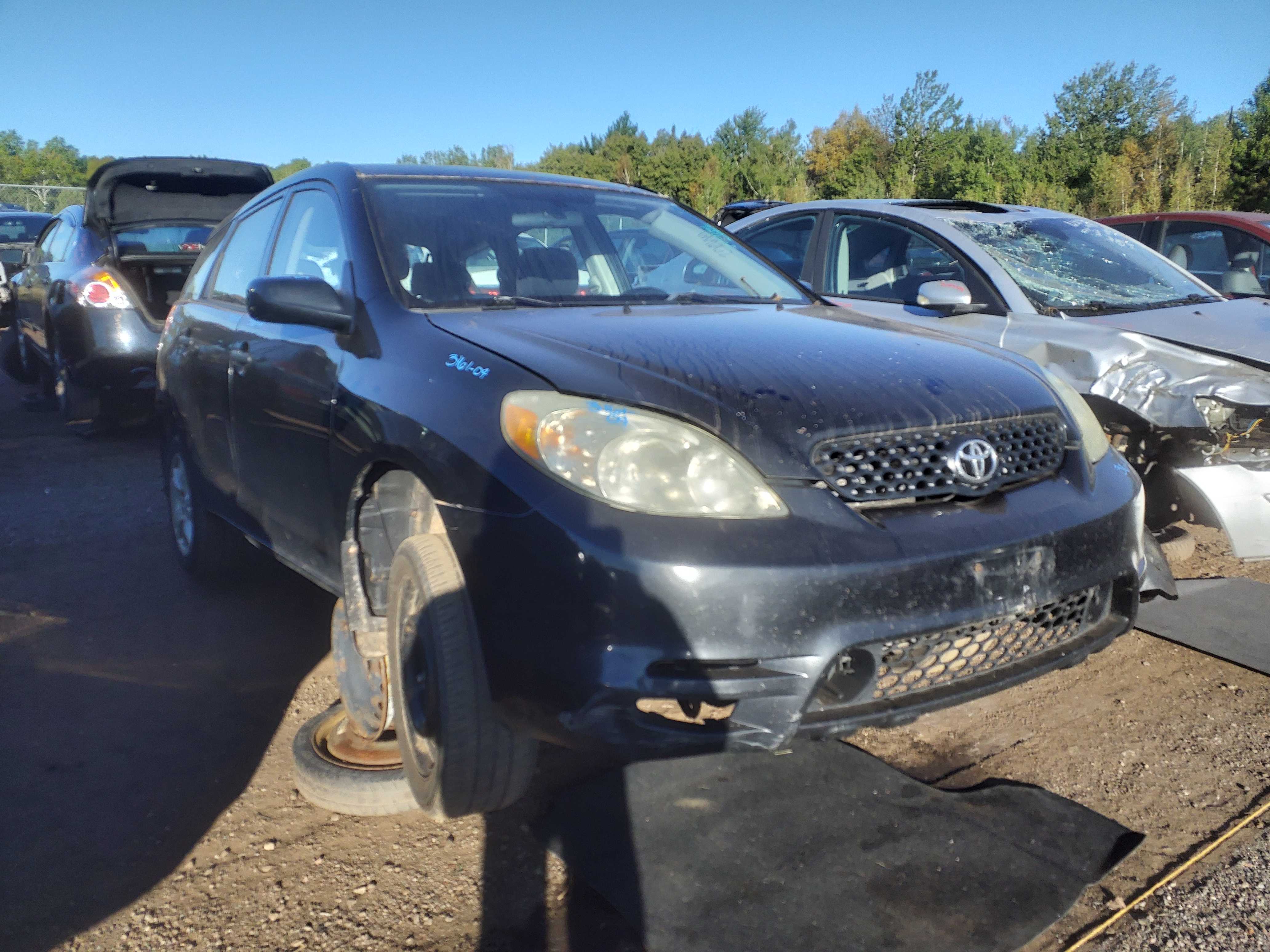 TOYOTA MATRIX 2004