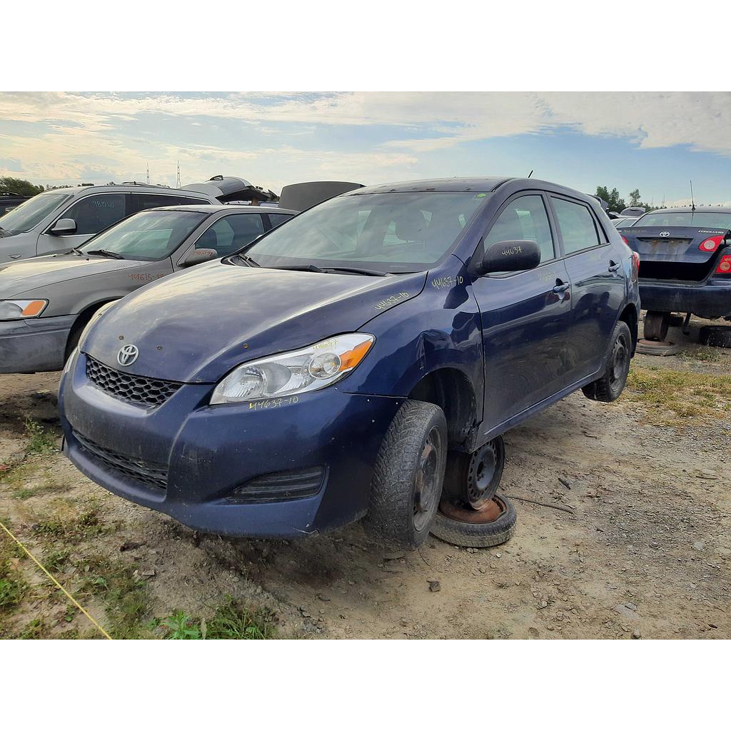 TOYOTA MATRIX 2010