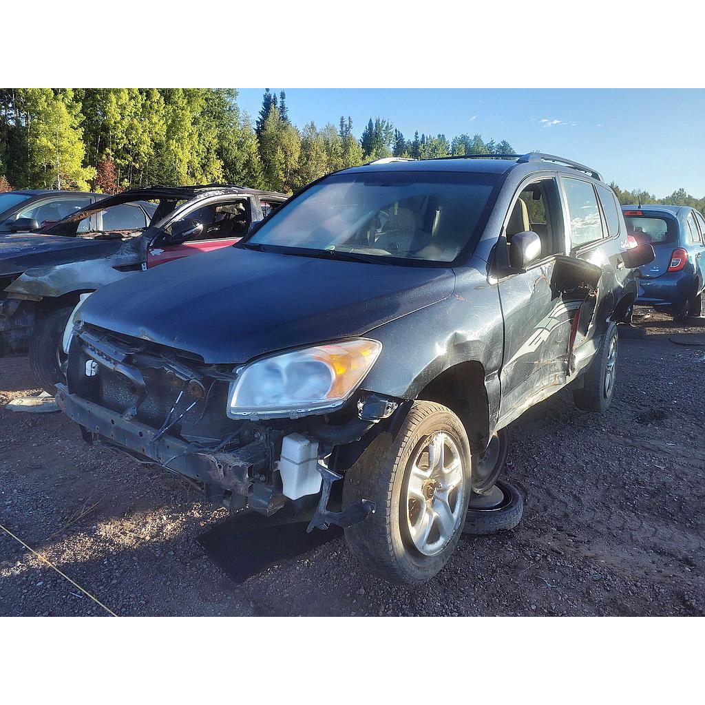 TOYOTA RAV4 2011