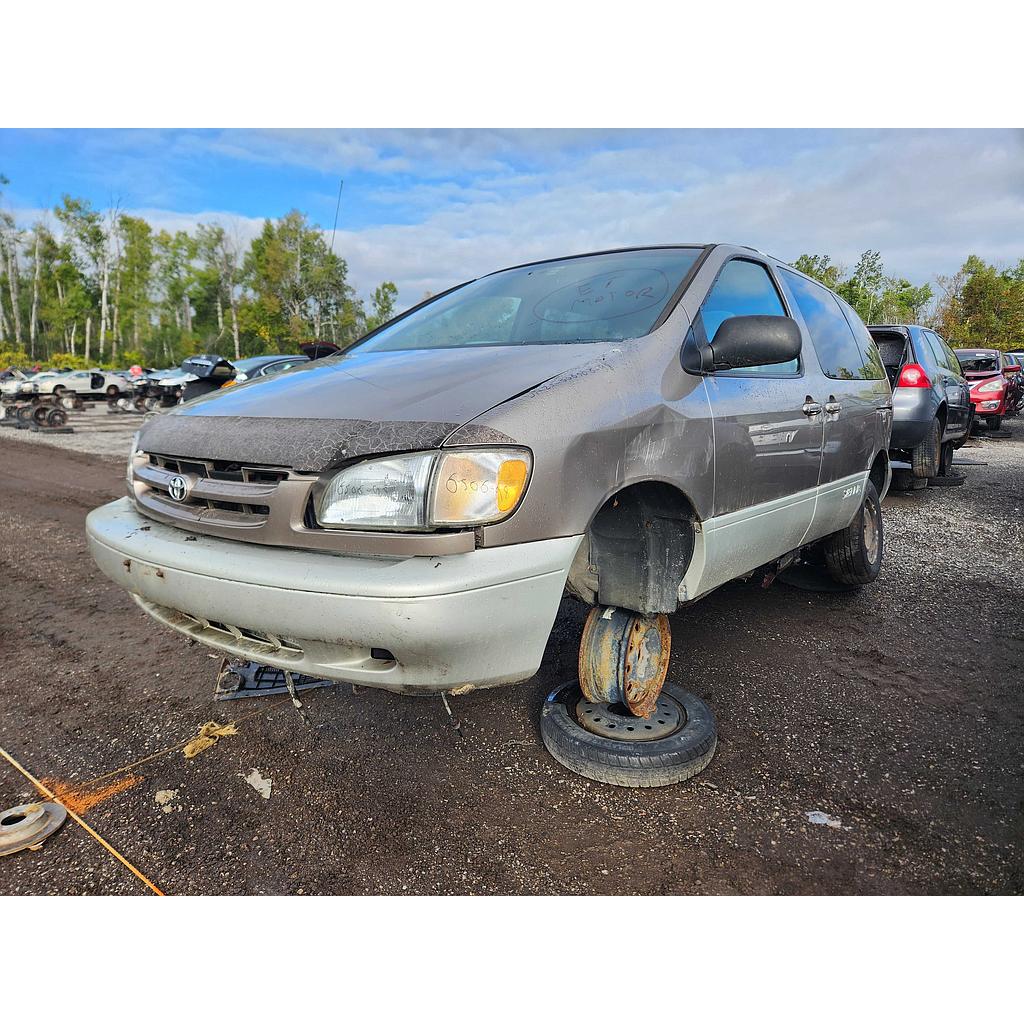 TOYOTA SIENNA 1998